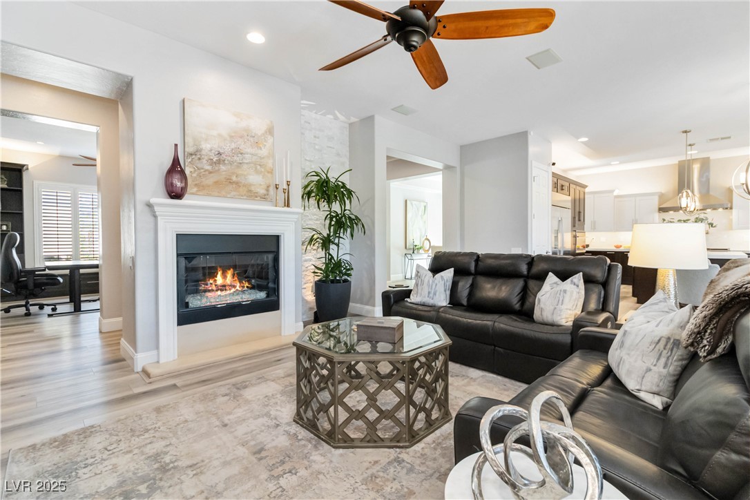 2669 Chateau Clermont Street