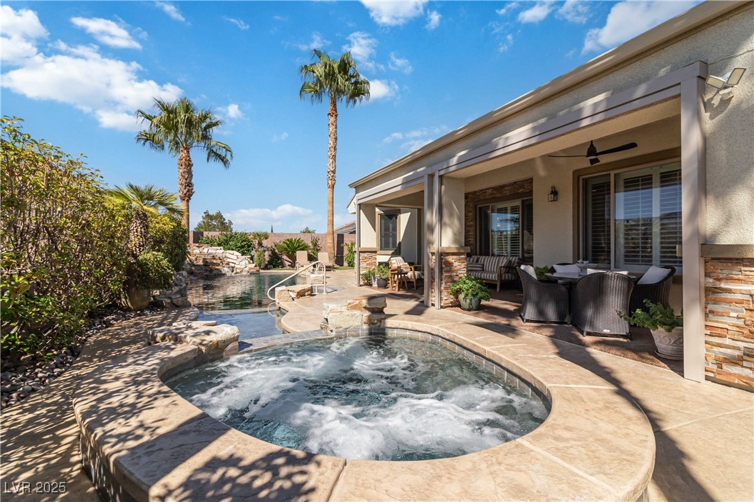 2669 Chateau Clermont Street