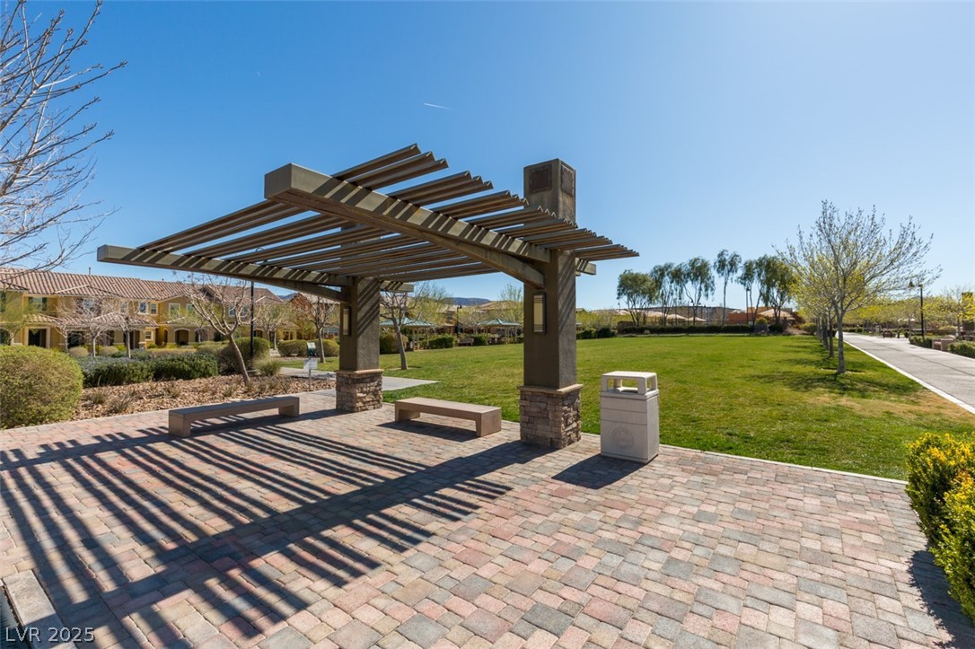 3009 Camino Sereno Avenue