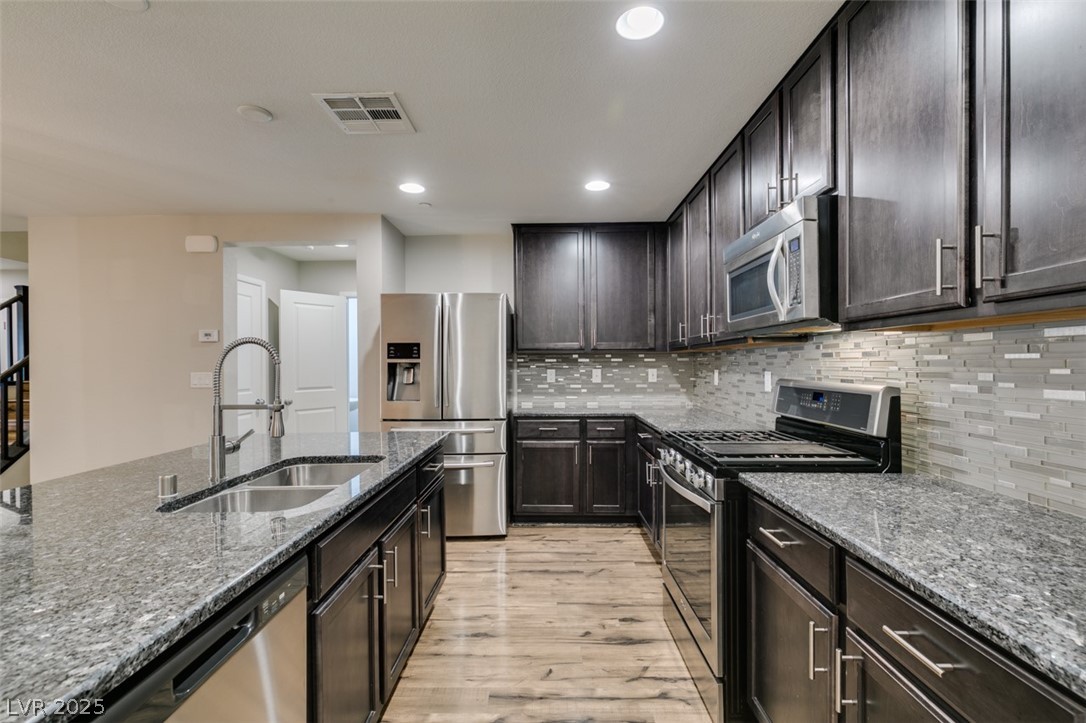 3009 Camino Sereno Avenue