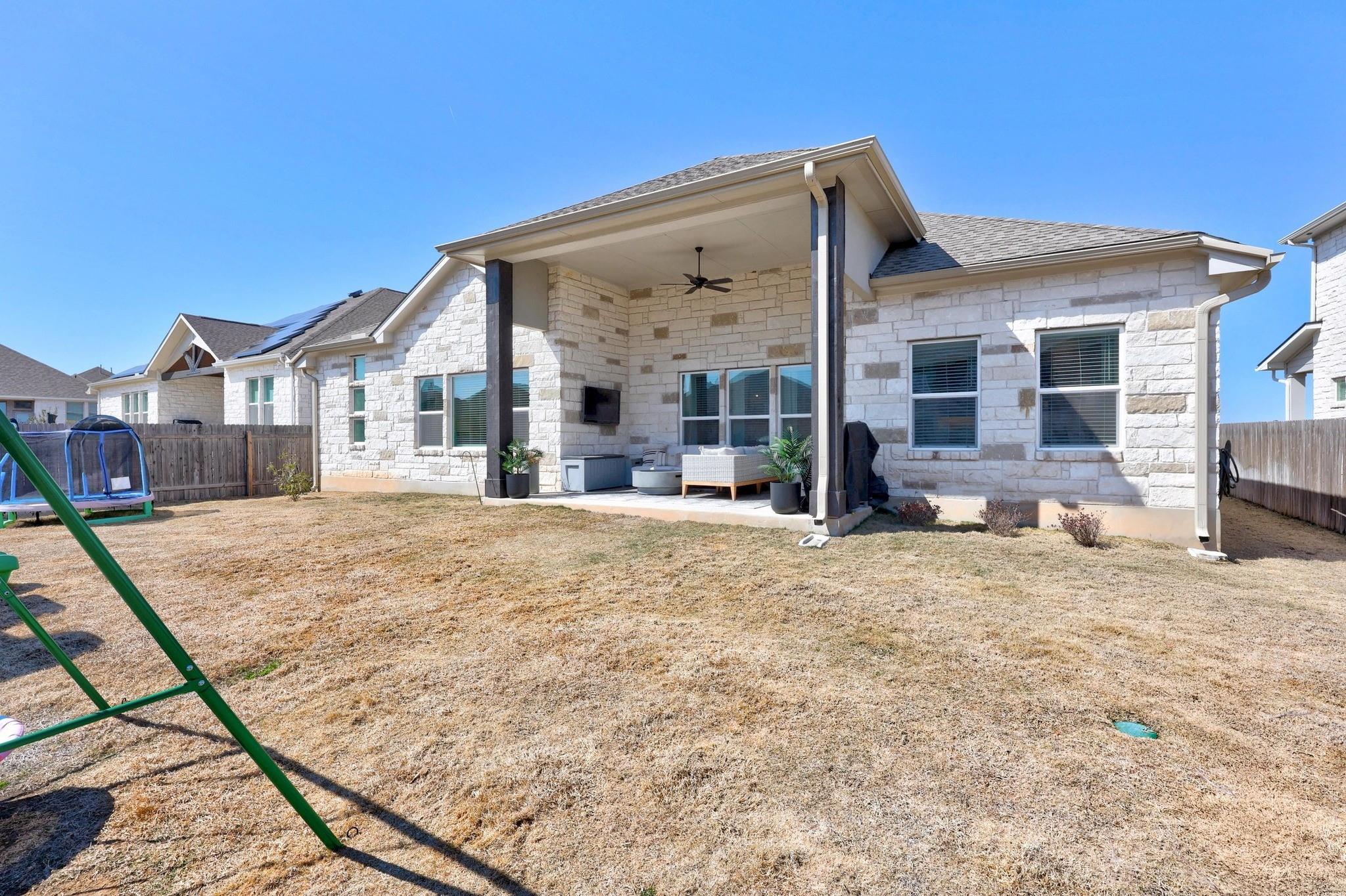 409 Calandria BLVD