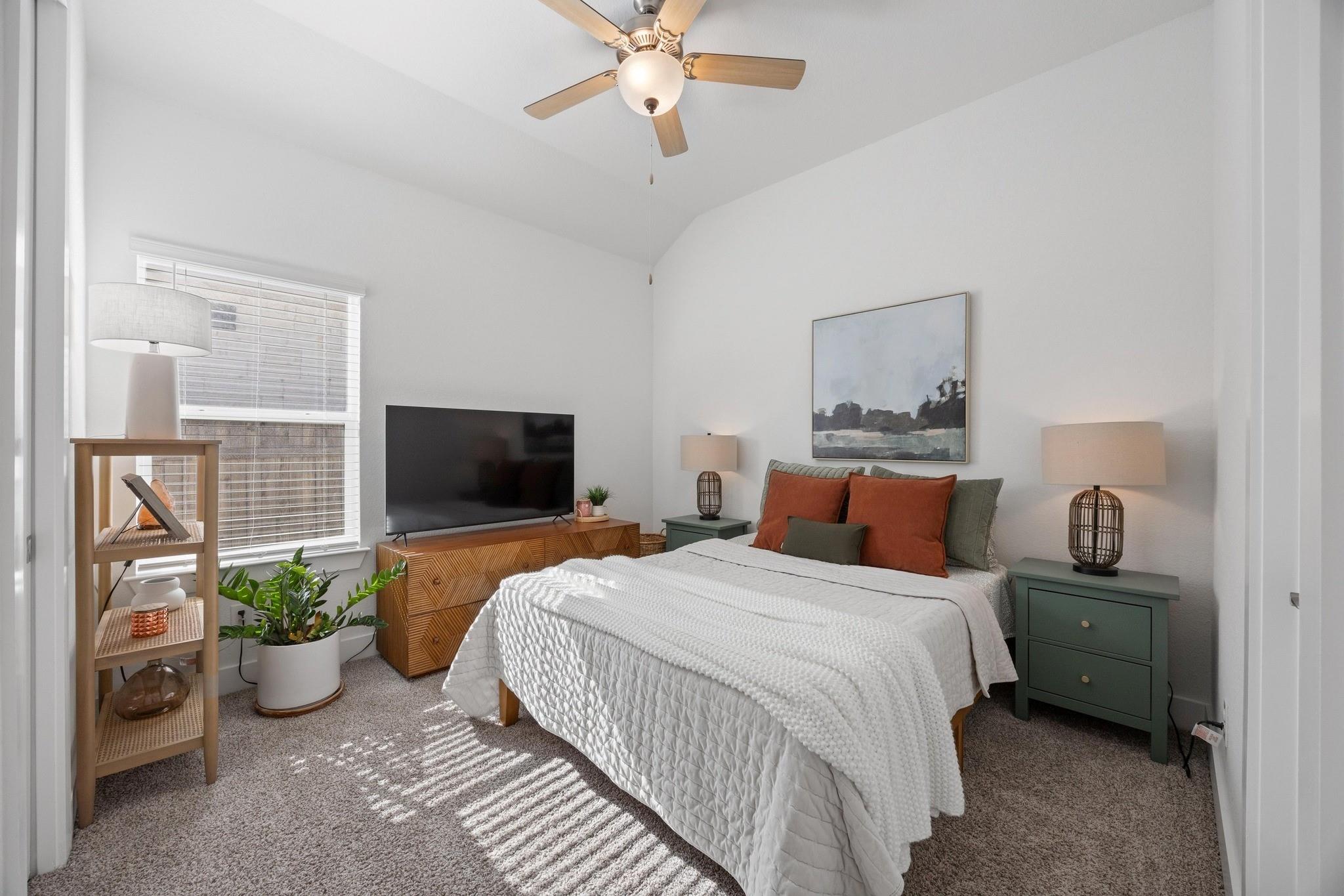 409 Calandria BLVD