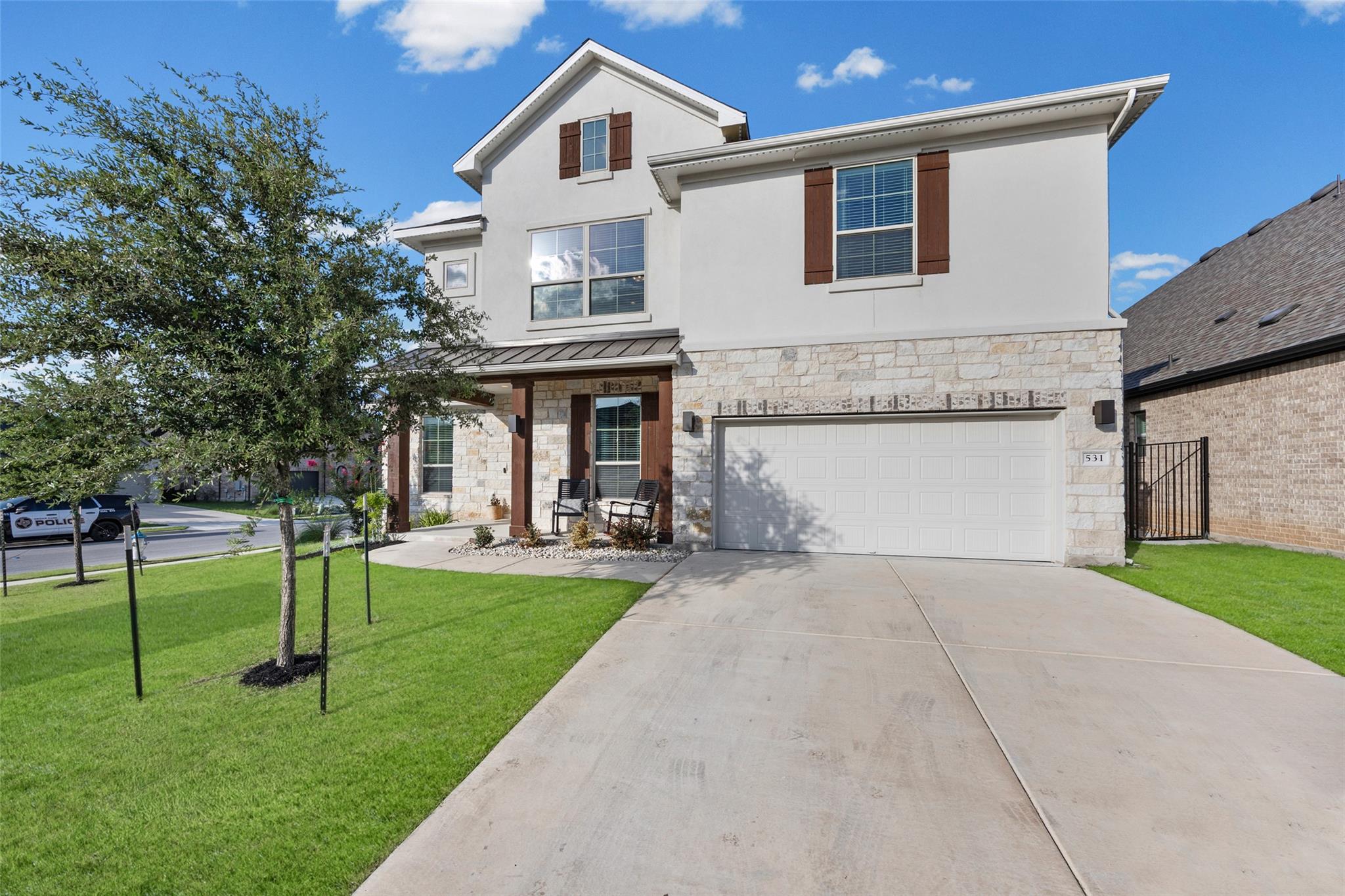 531 Great Lawn BND