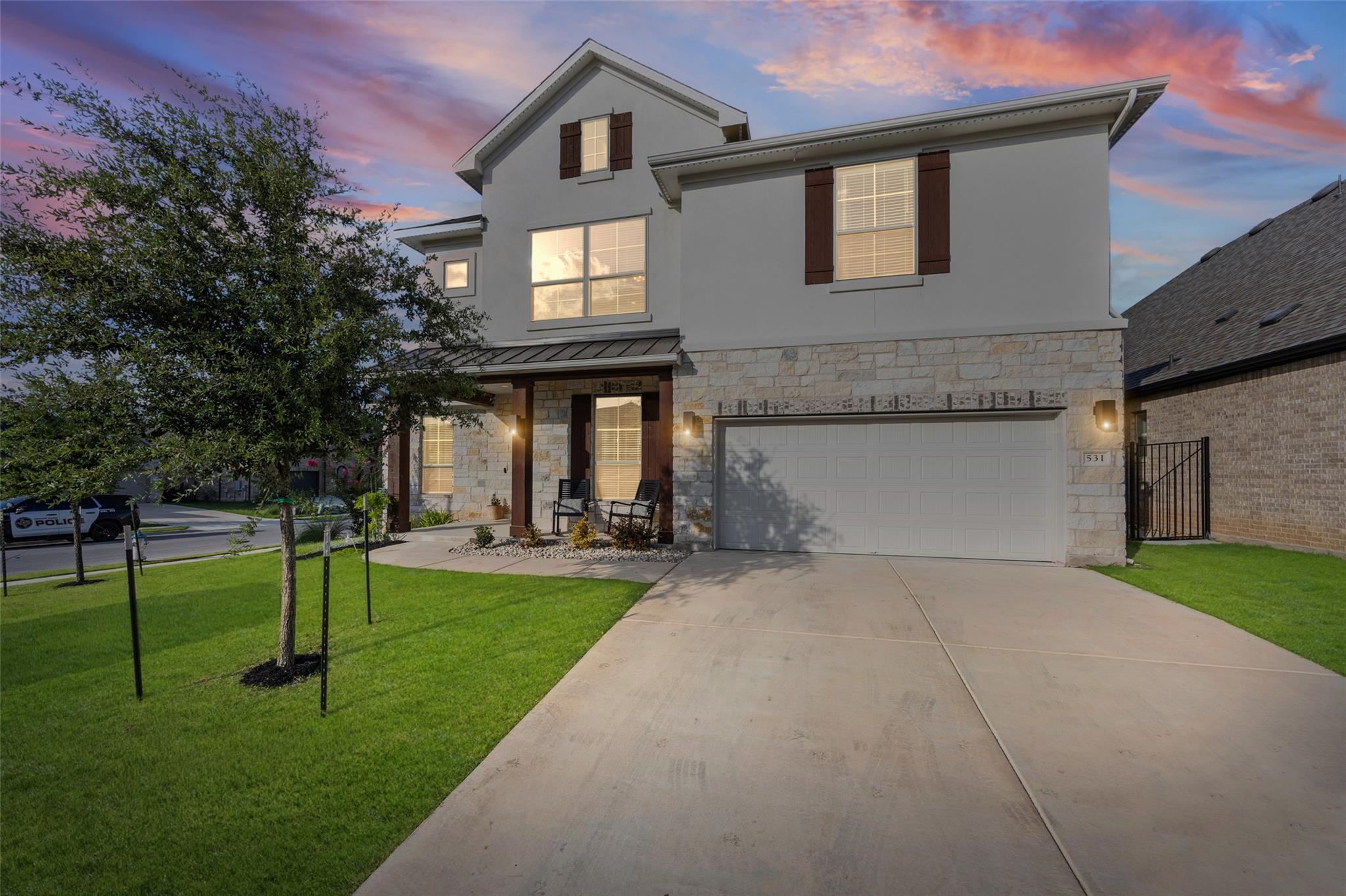 531 Great Lawn BND