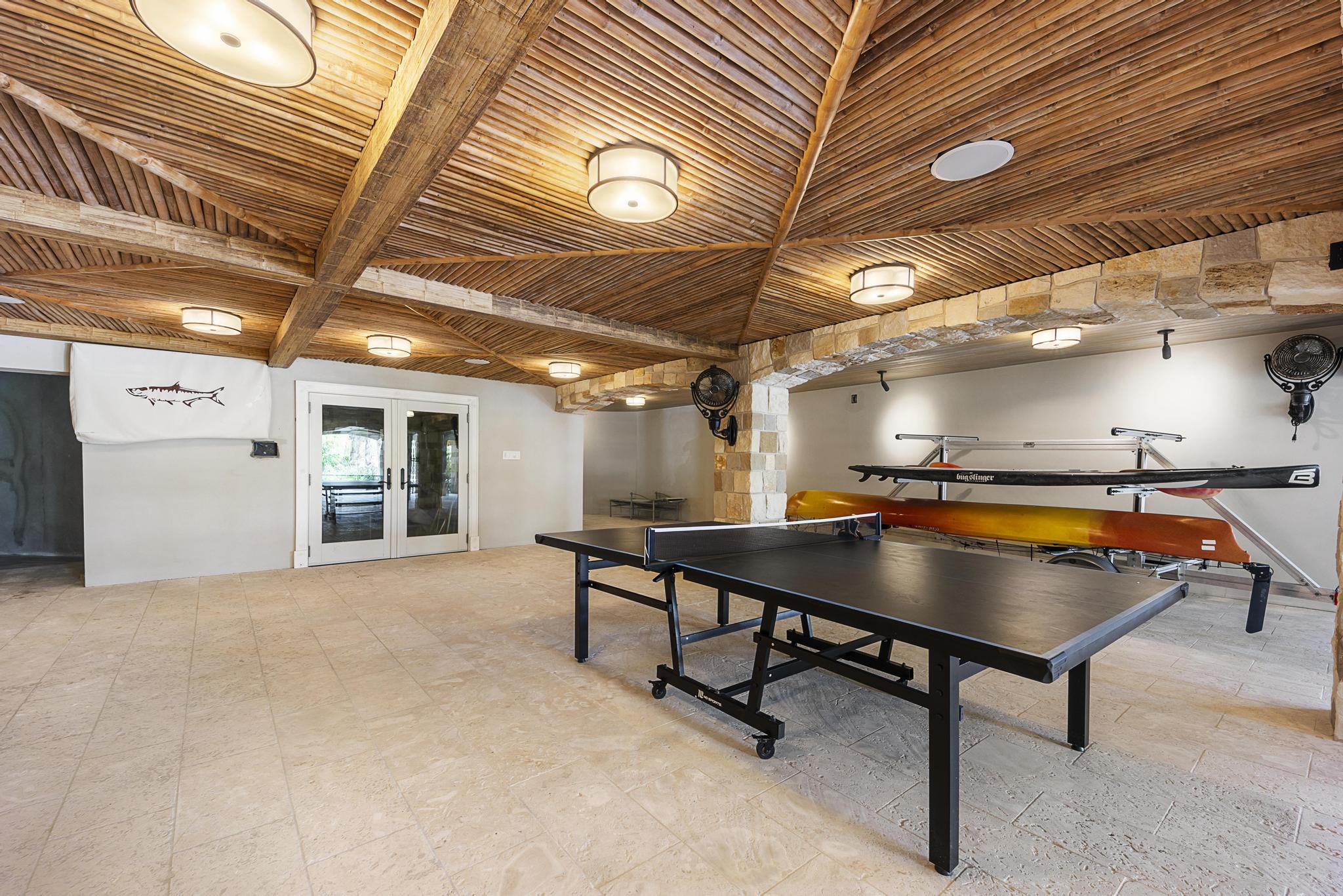 1300 Sunset Boulevard