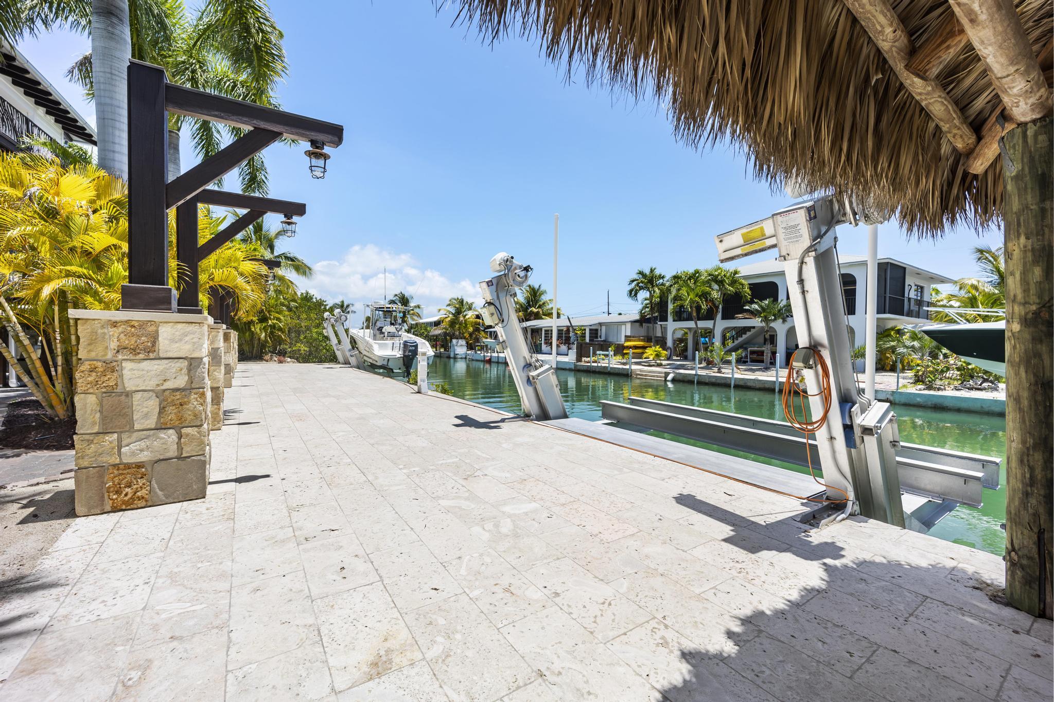 1300 Sunset Boulevard