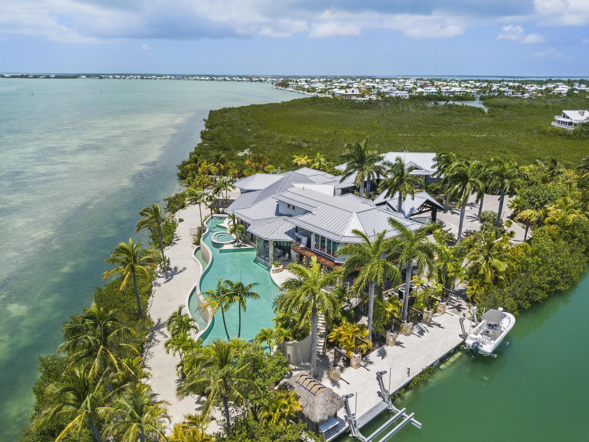 1300 Sunset Boulevard