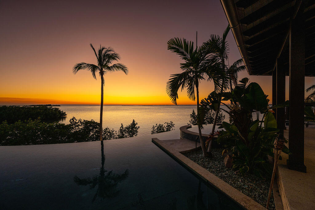 1300 Sunset Boulevard