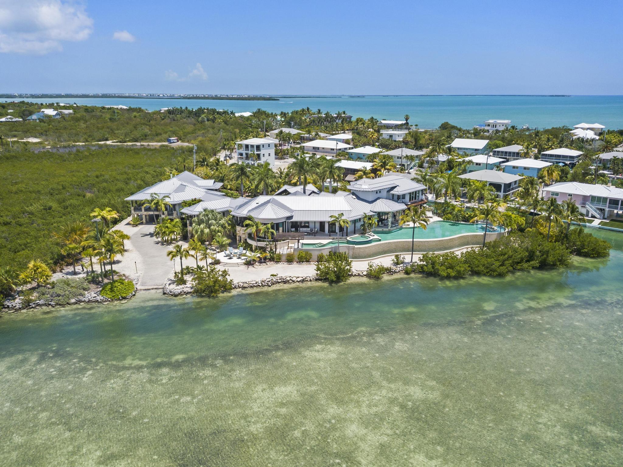 1300 Sunset Boulevard