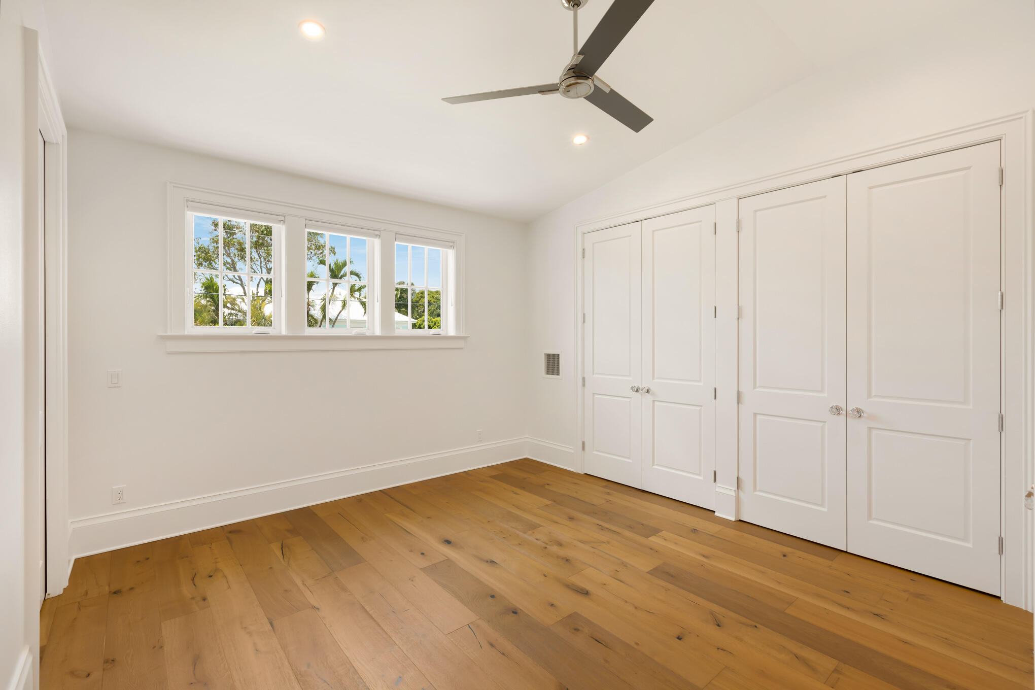 1023 Washington Street