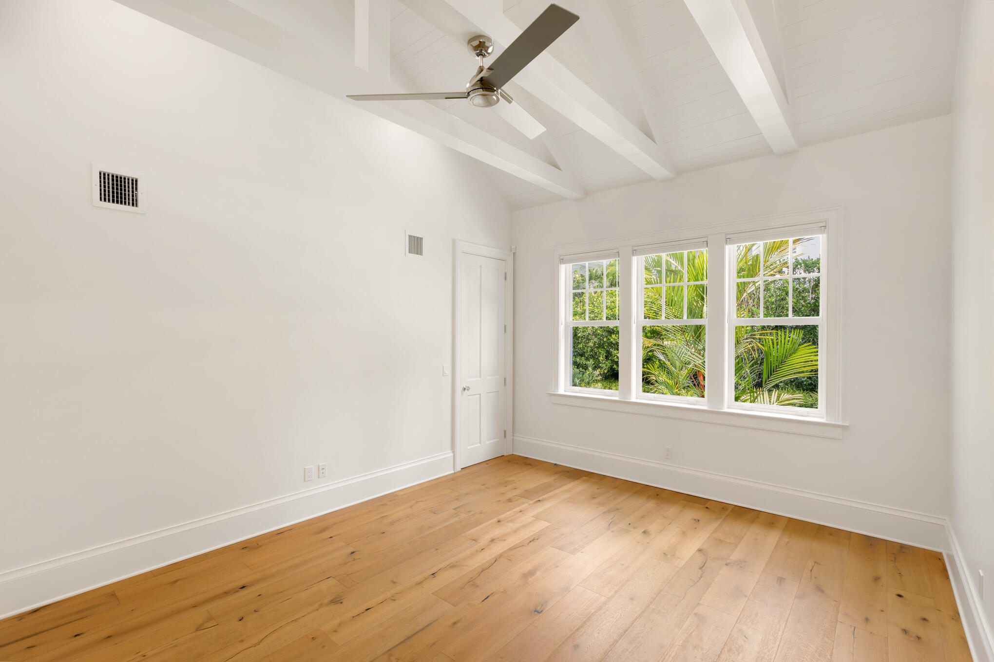 1023 Washington Street