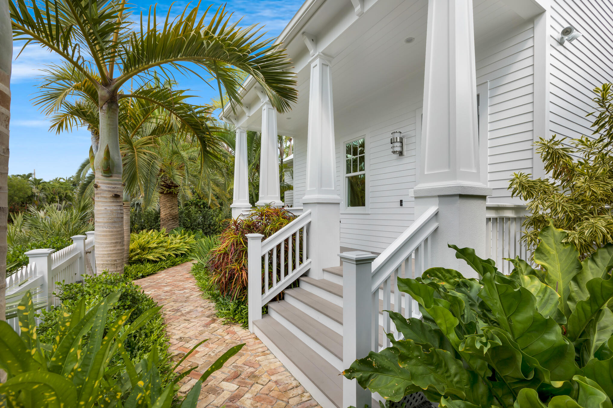 1023 Washington Street