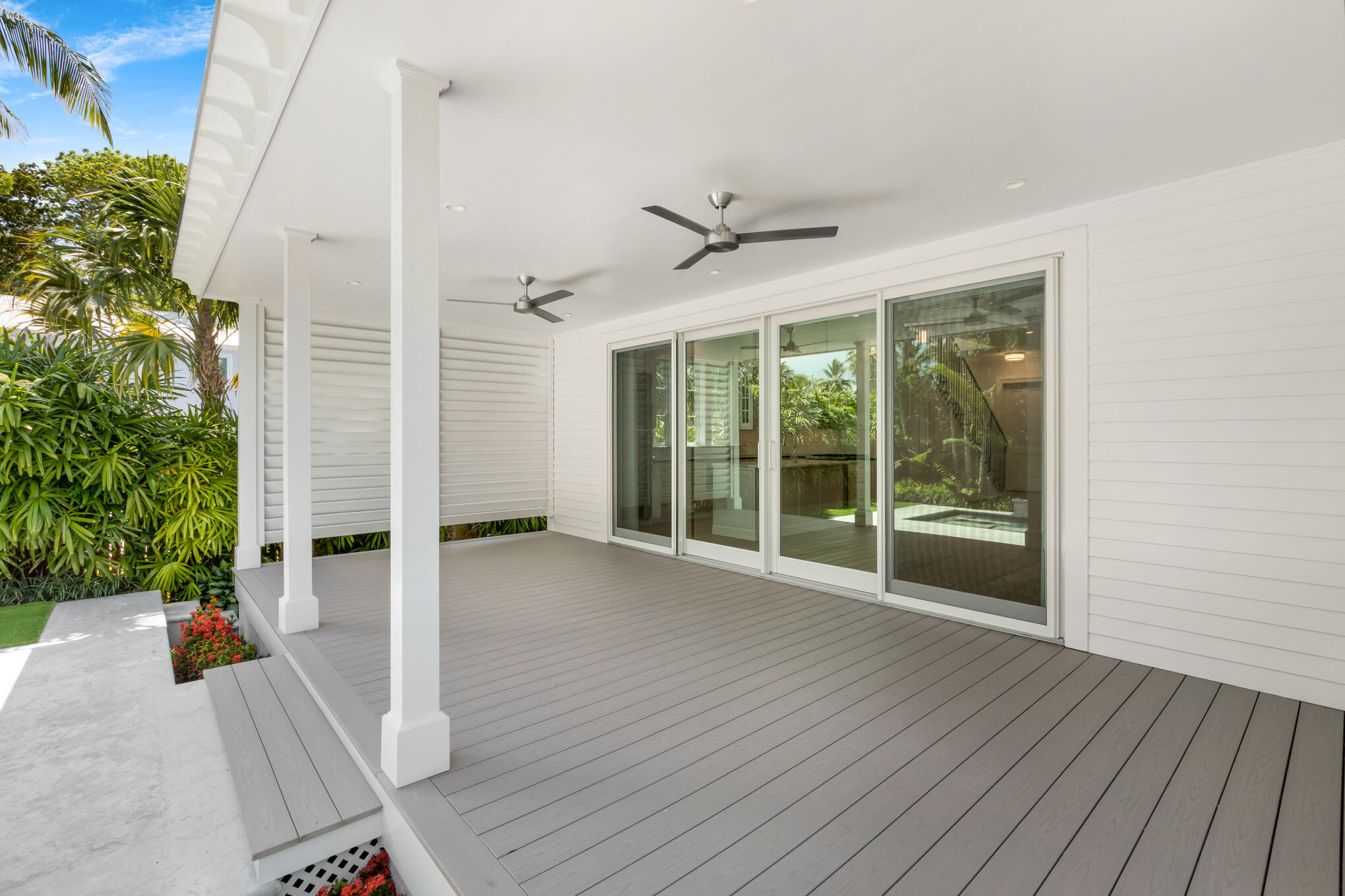 1023 Washington Street