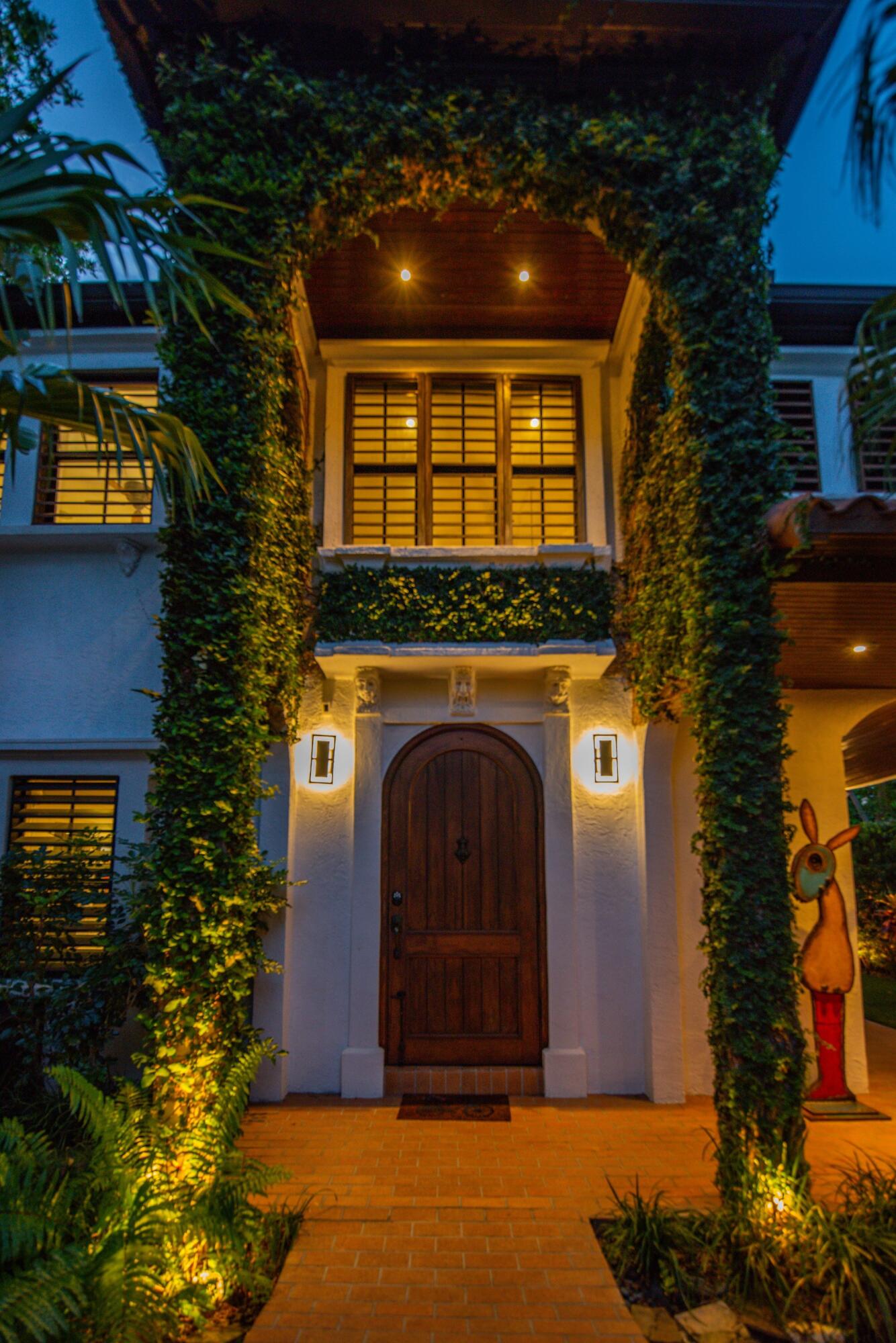 1503 Washington Street