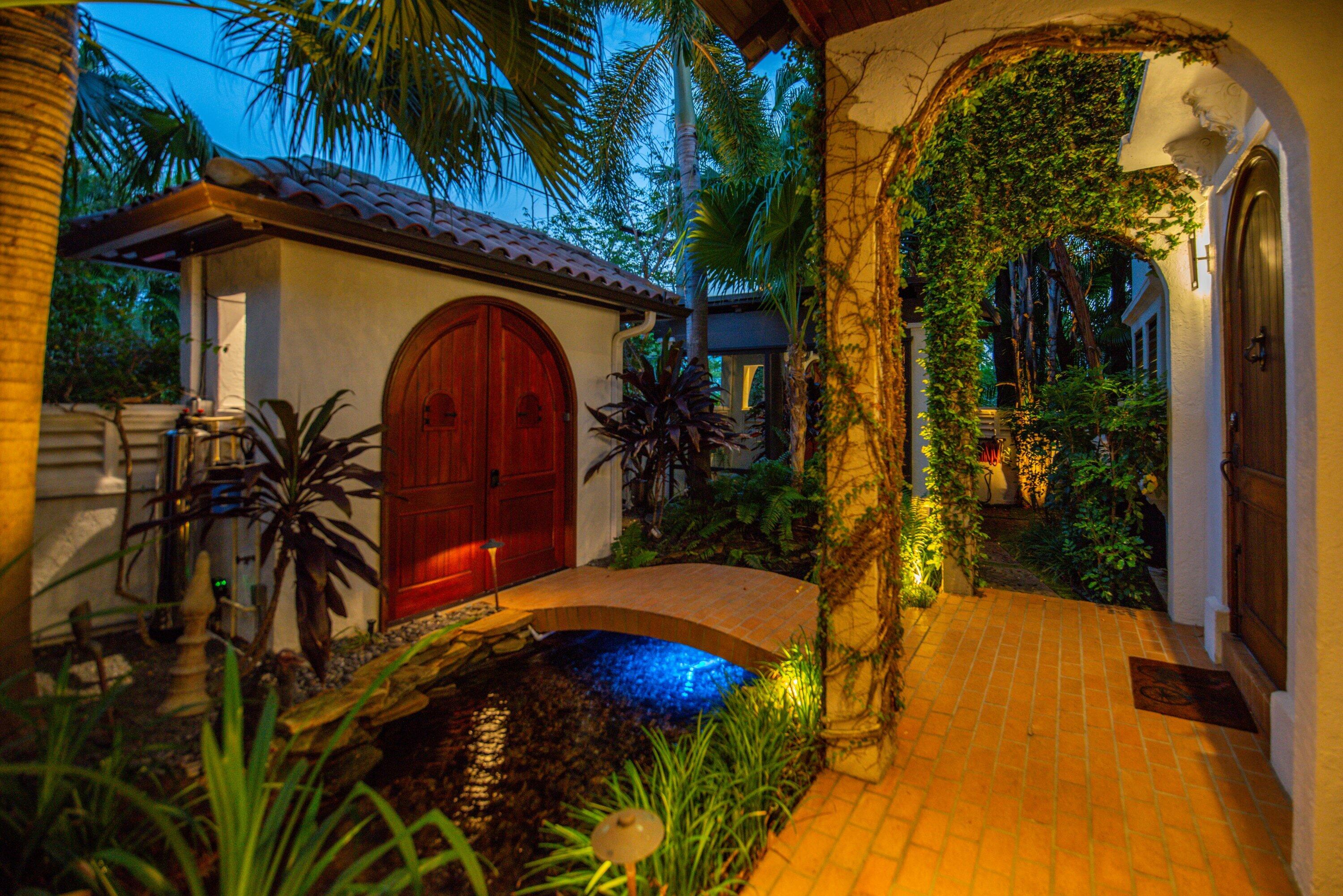 1503 Washington Street