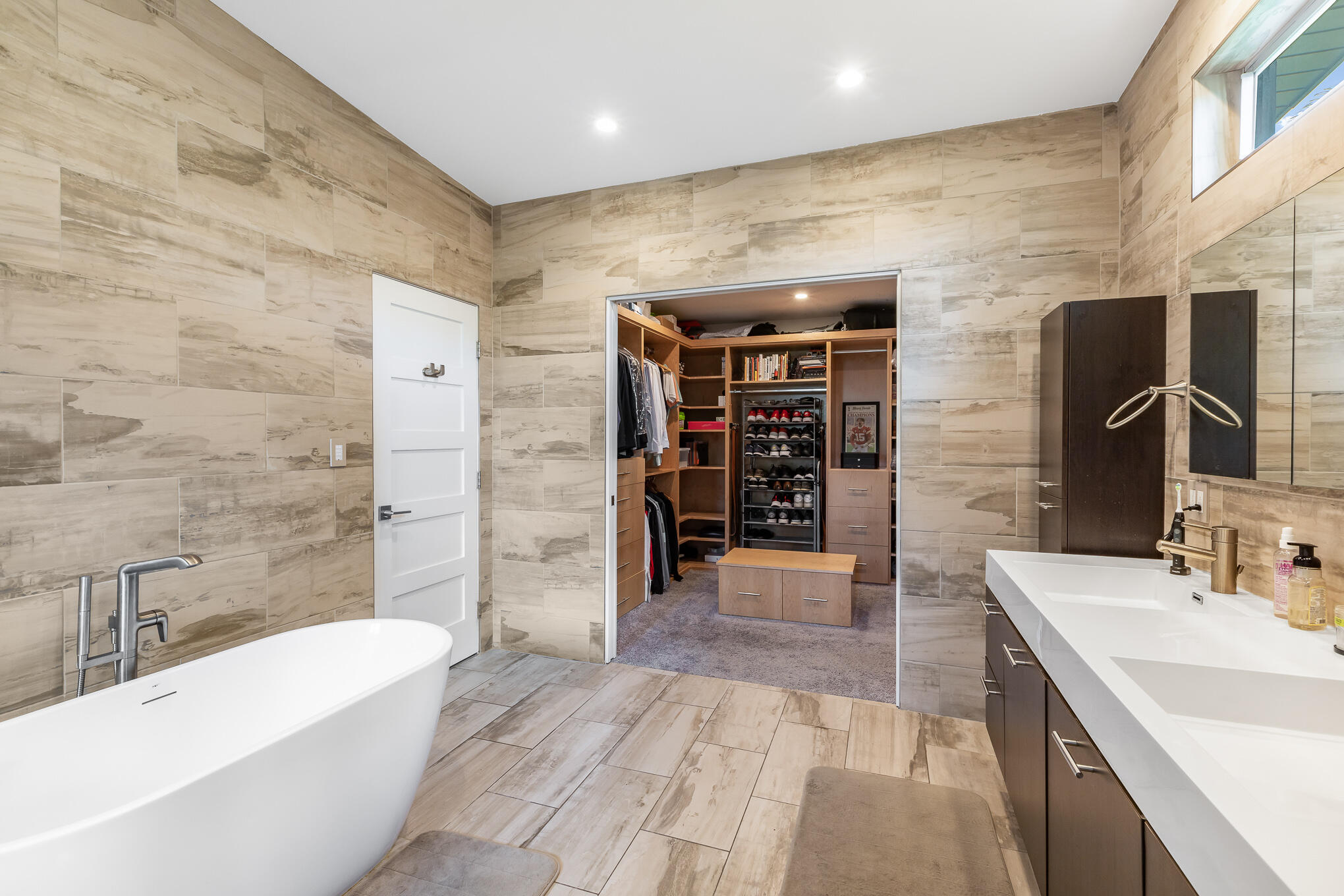 1205 Von Phister Street