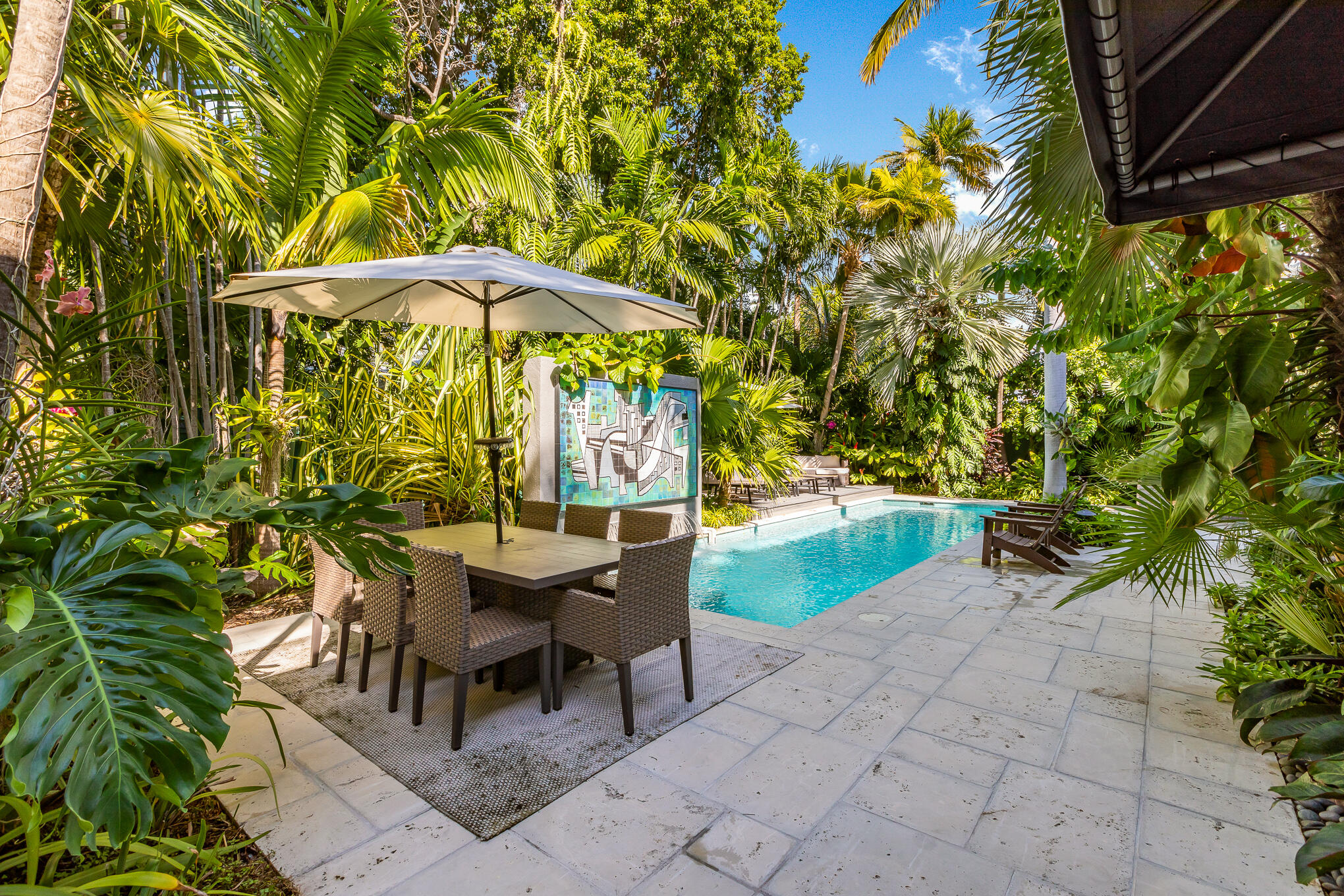 1205 Von Phister Street