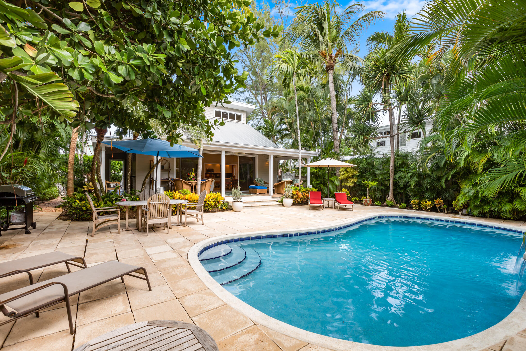 1300 Seminary Street