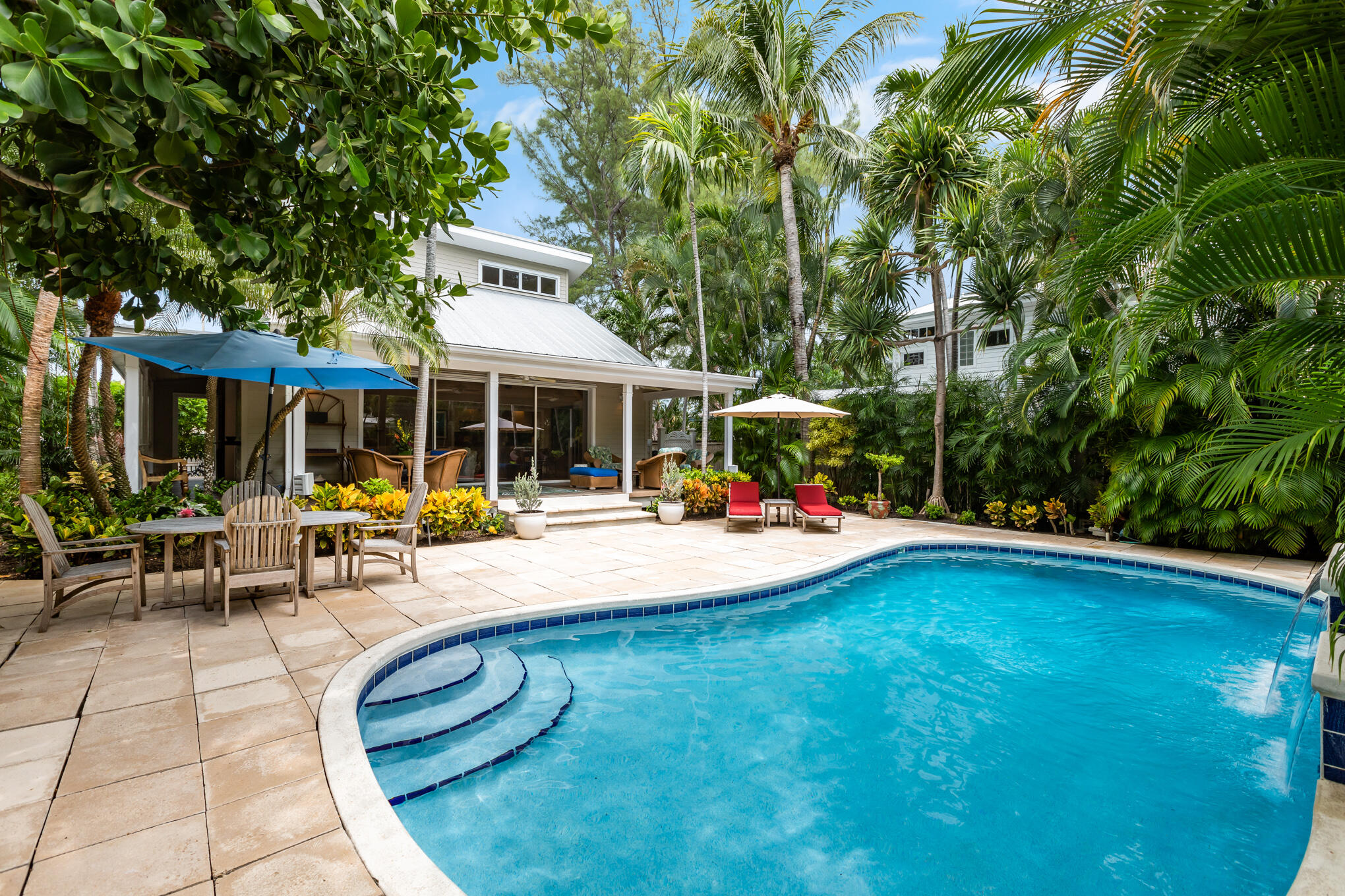 1300 Seminary Street