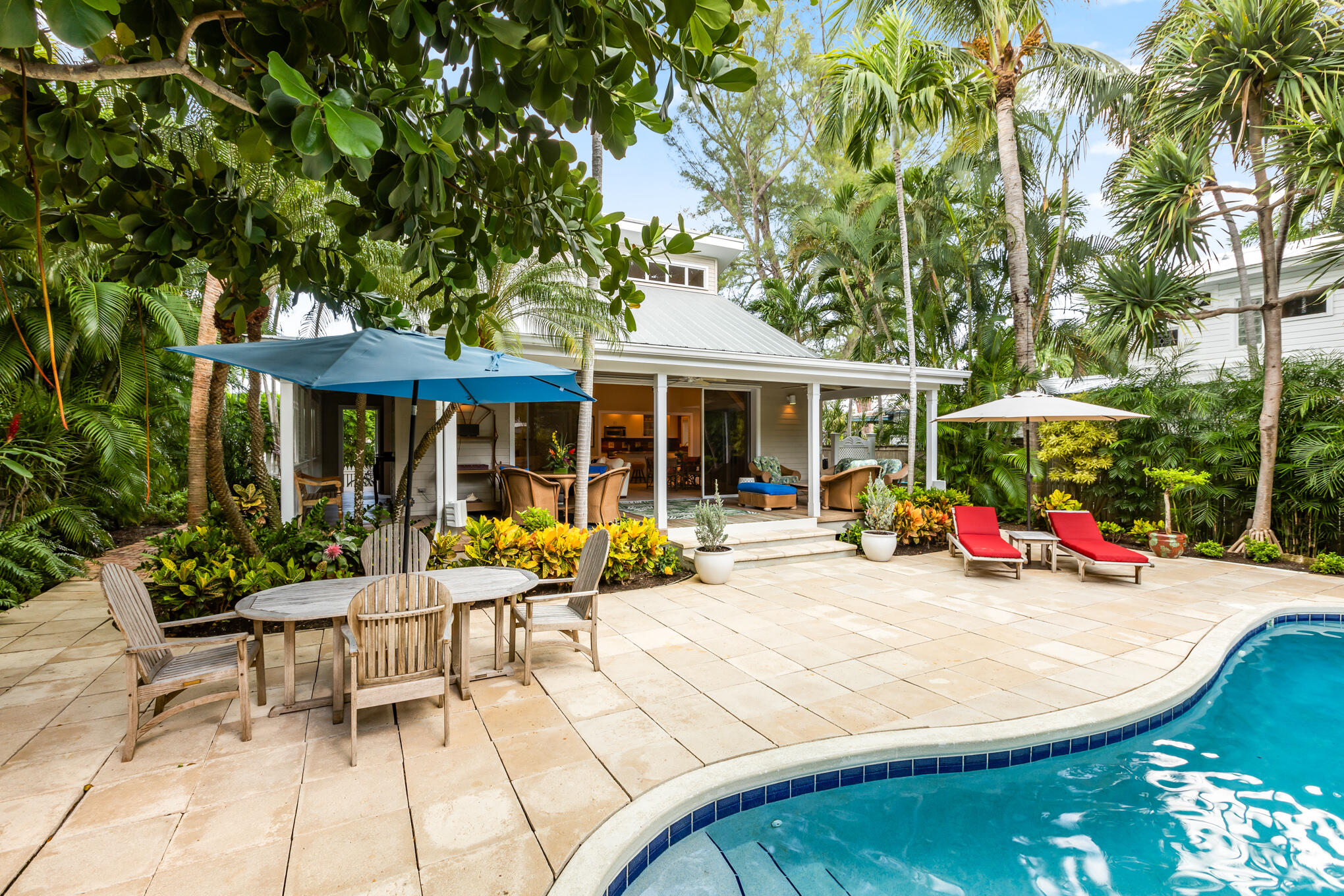 1300 Seminary Street