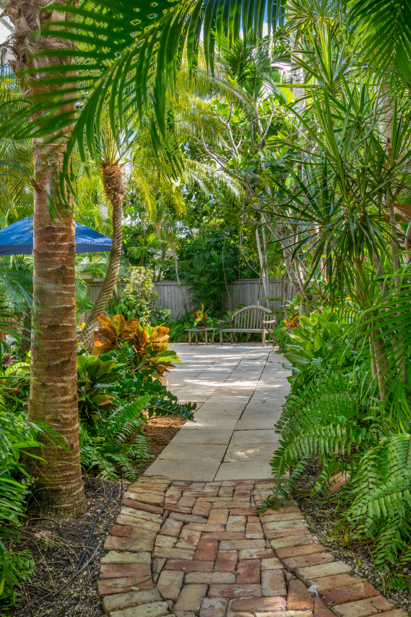 1300 Seminary Street