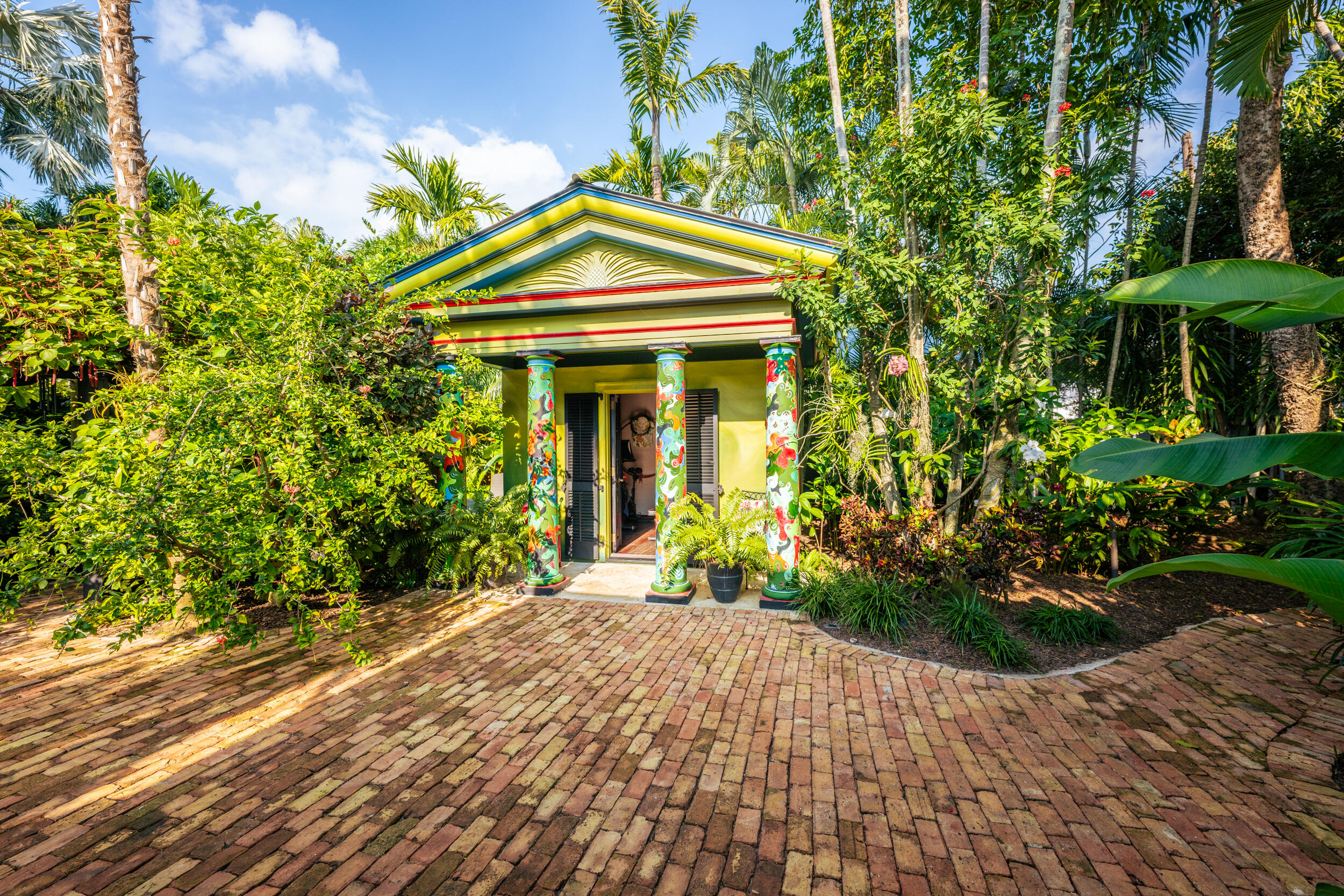 908 Fleming Street