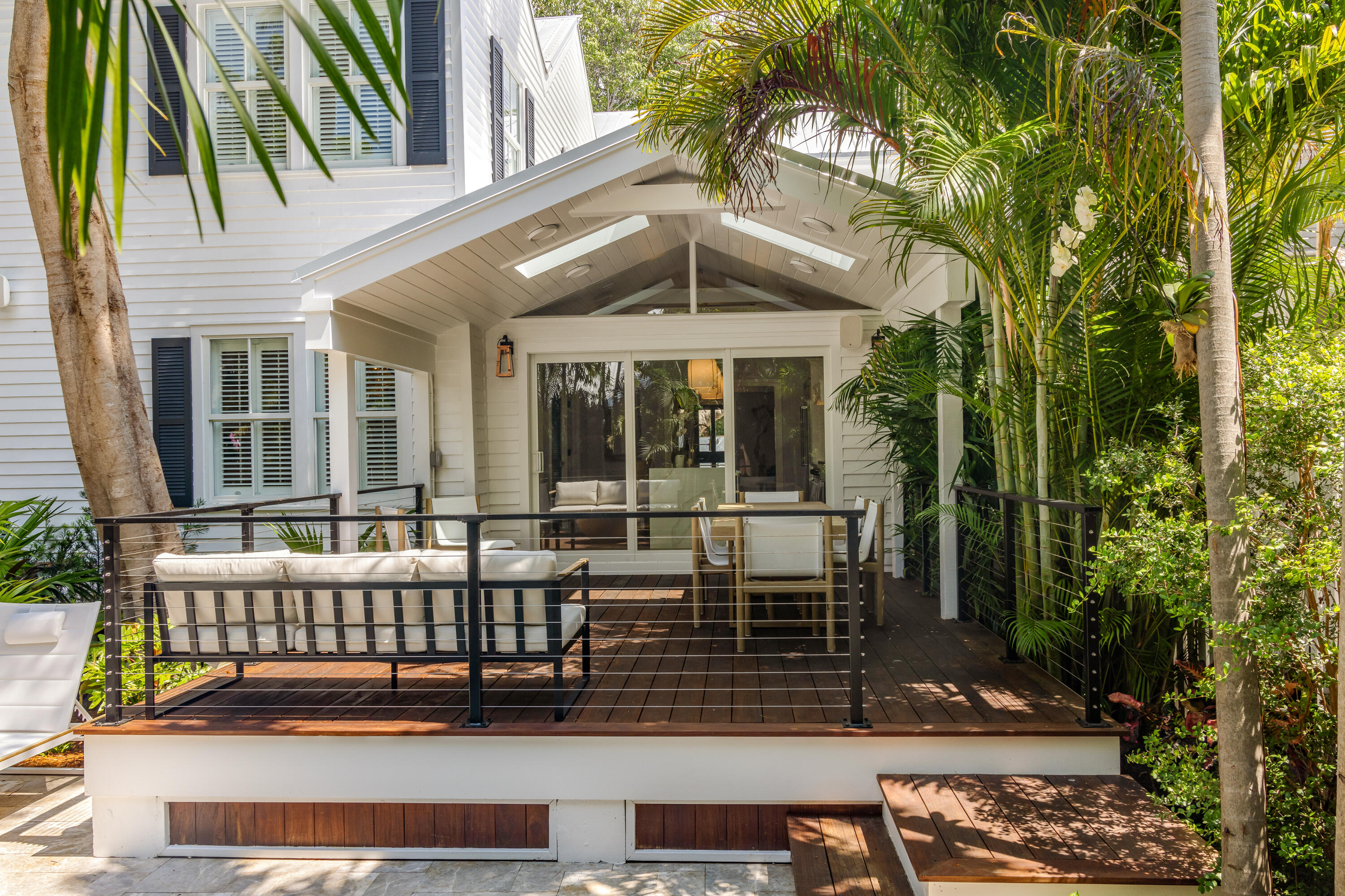 522 Elizabeth Street