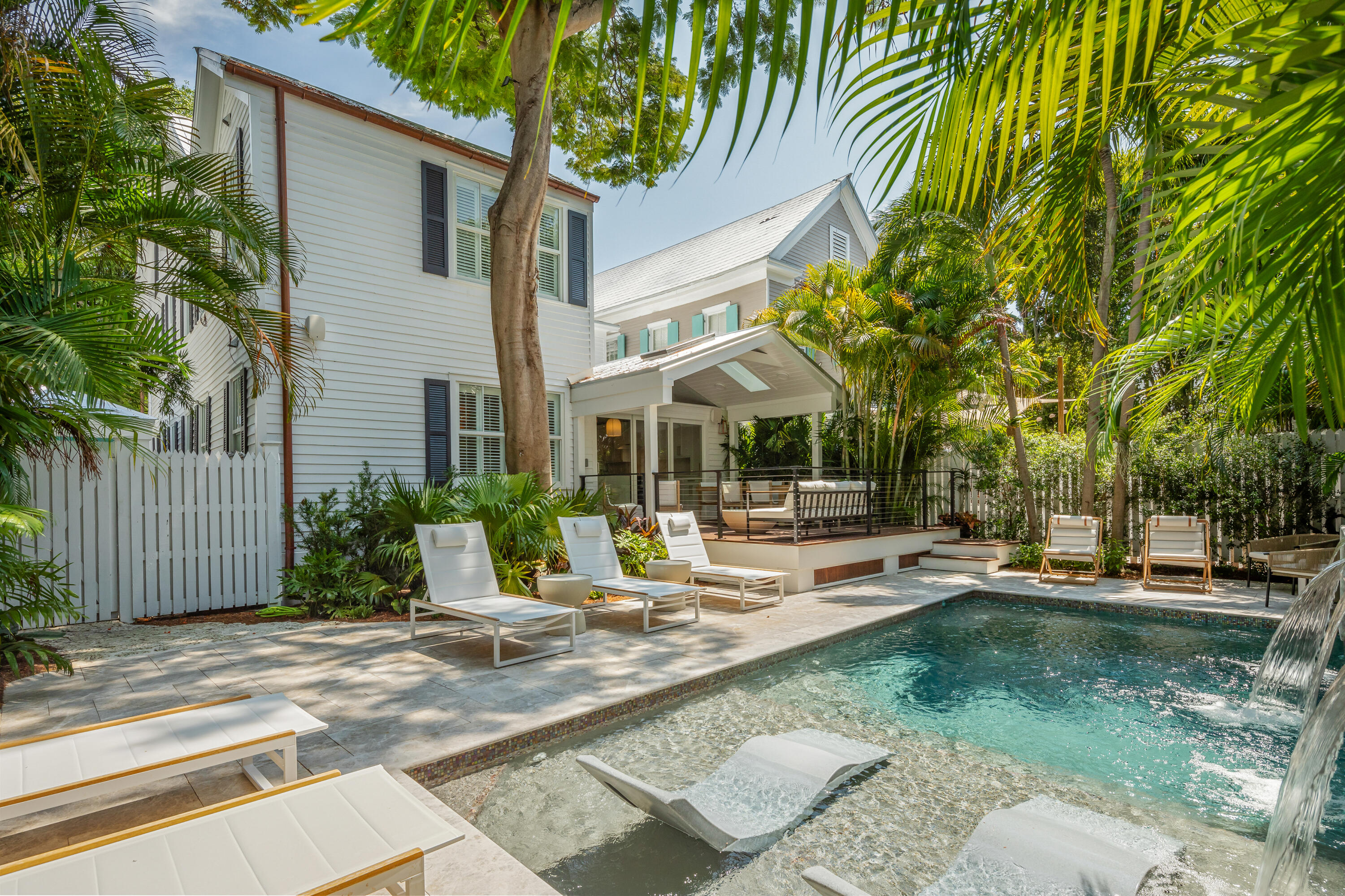 522 Elizabeth Street