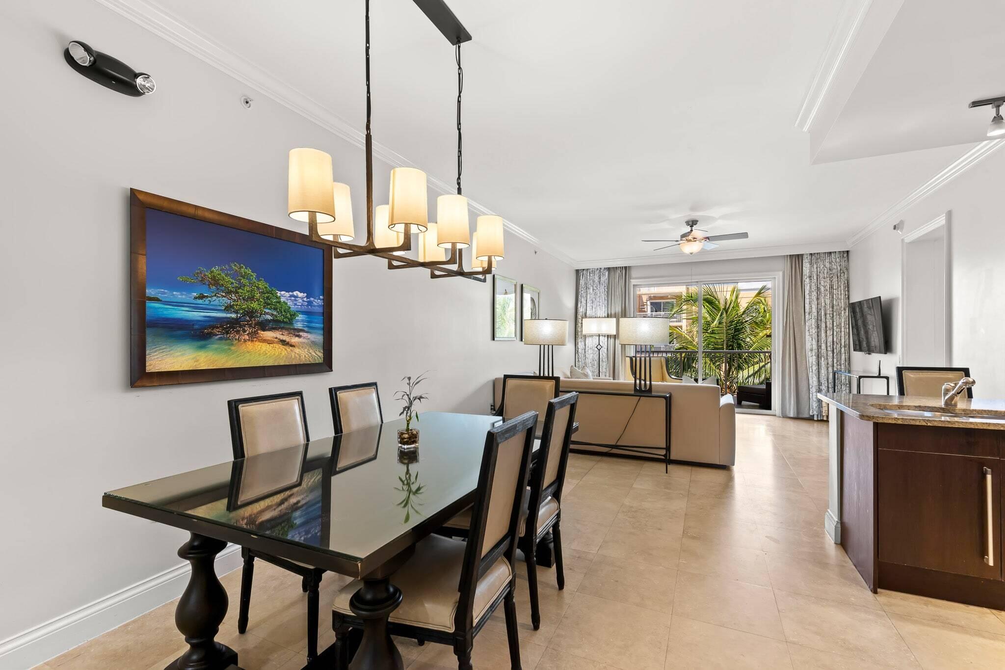 3841 N Roosevelt Boulevard Unit: 222