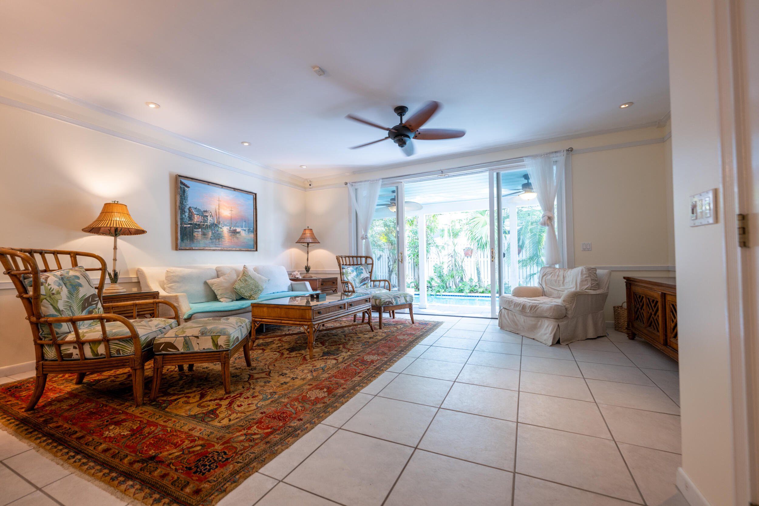 623 Simonton Street Unit: 9