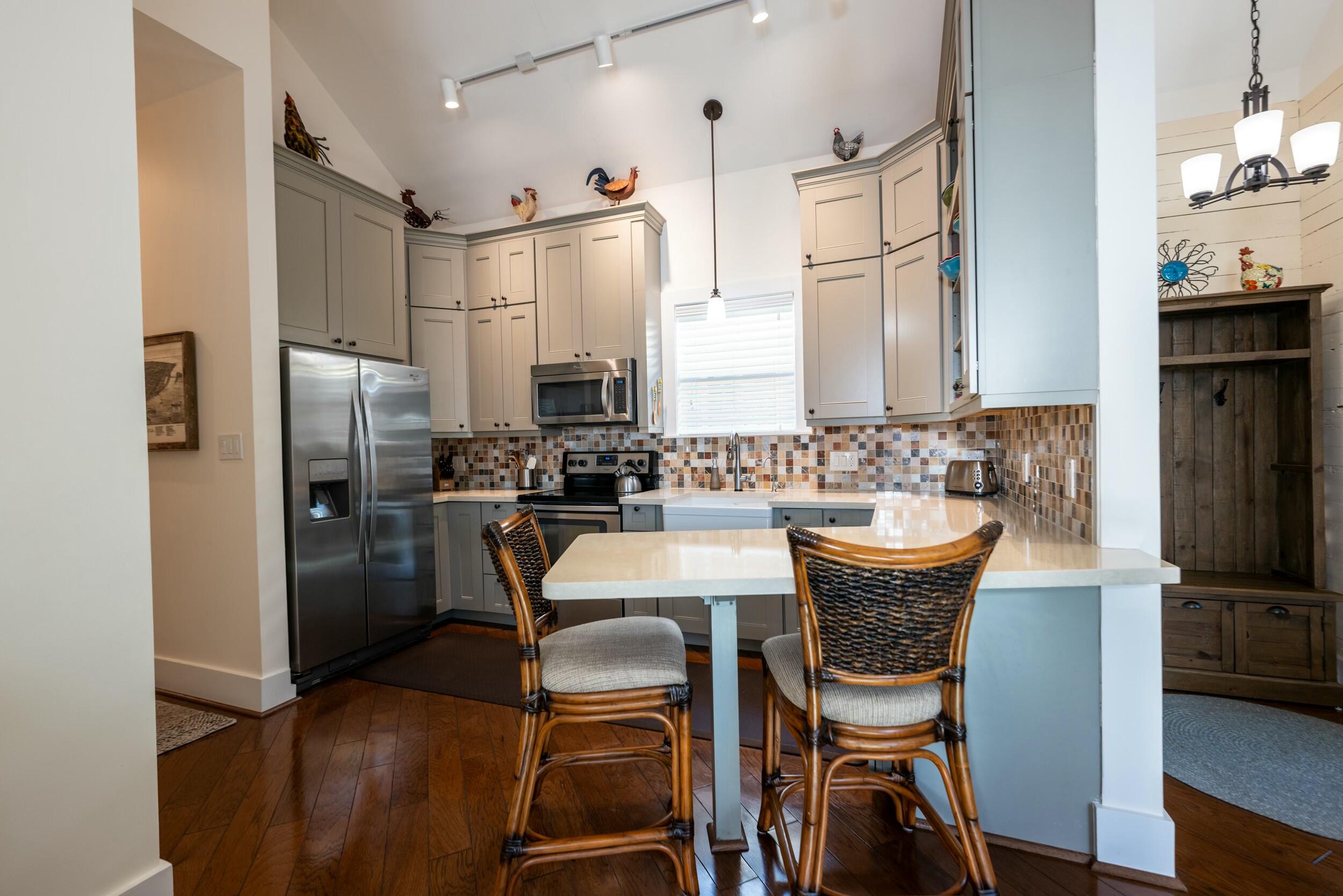 1022 Grinnell Street