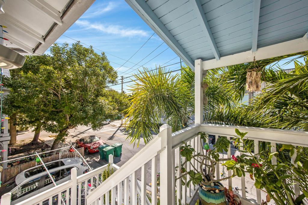 623 Thomas Street Unit: C