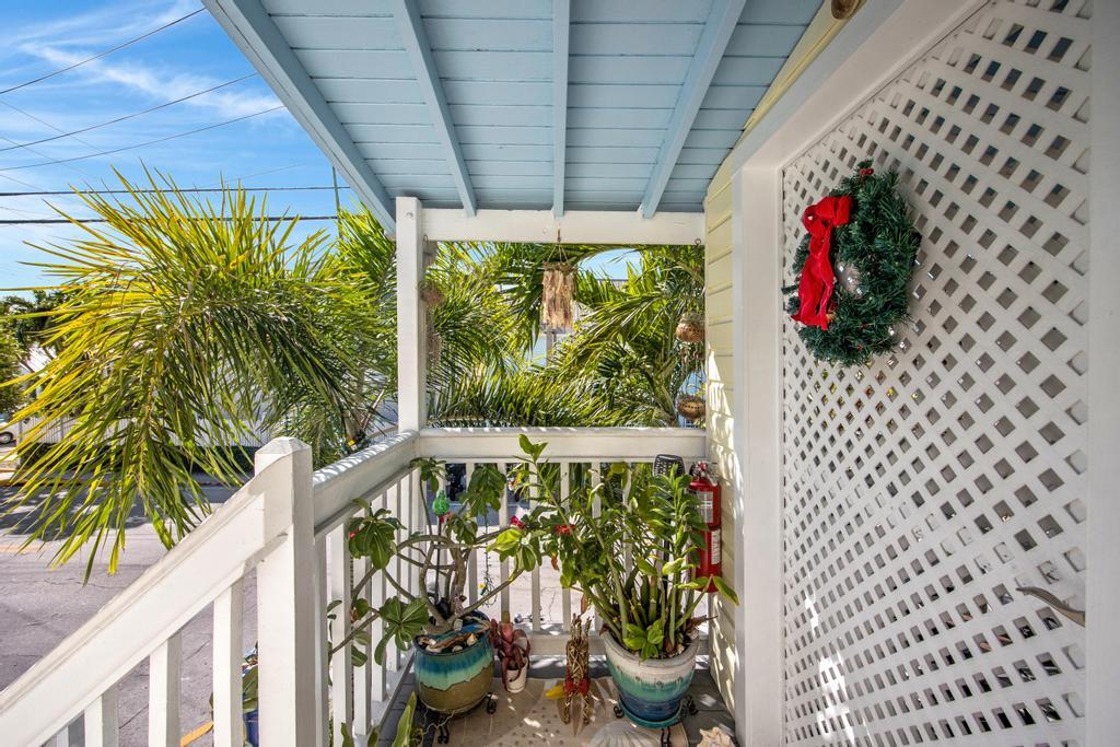 623 Thomas Street Unit: C