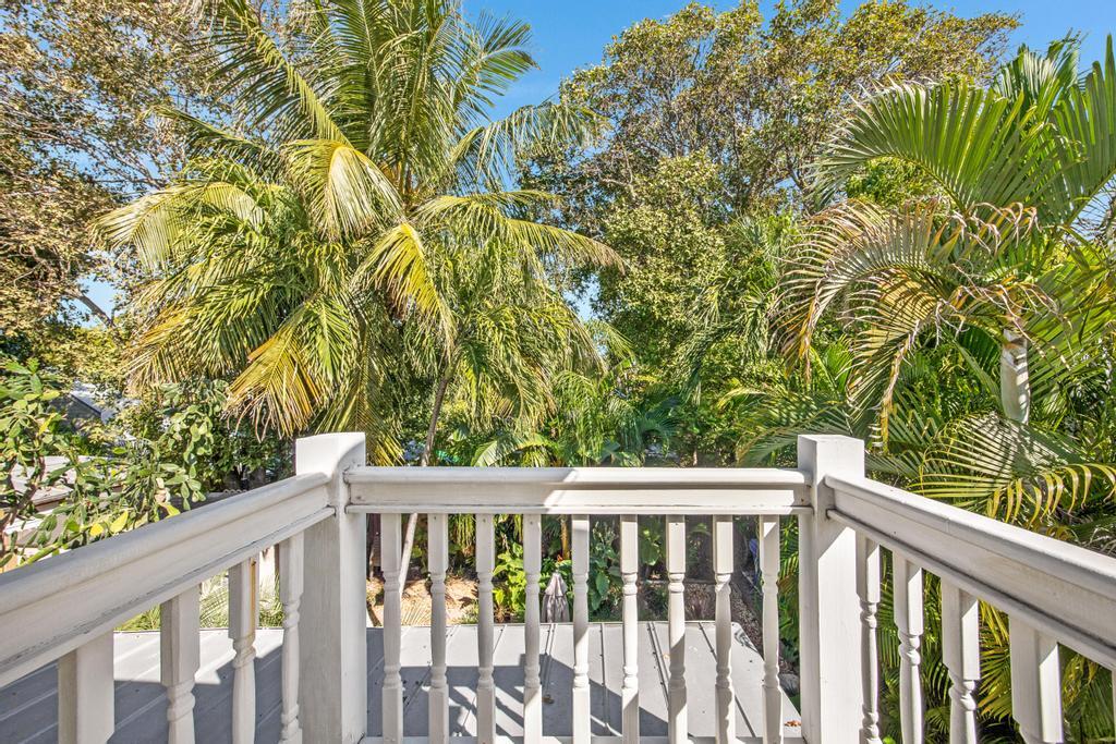 623 Thomas Street Unit: C