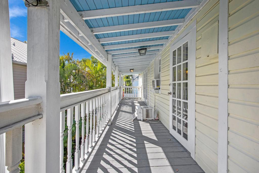 623 Thomas Street Unit: C