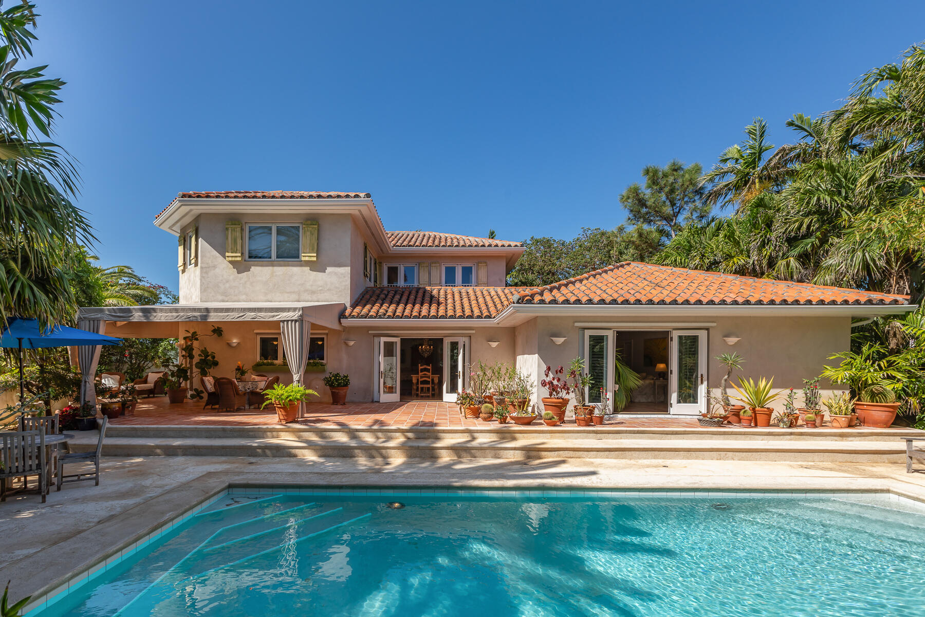 1523 Patricia Street