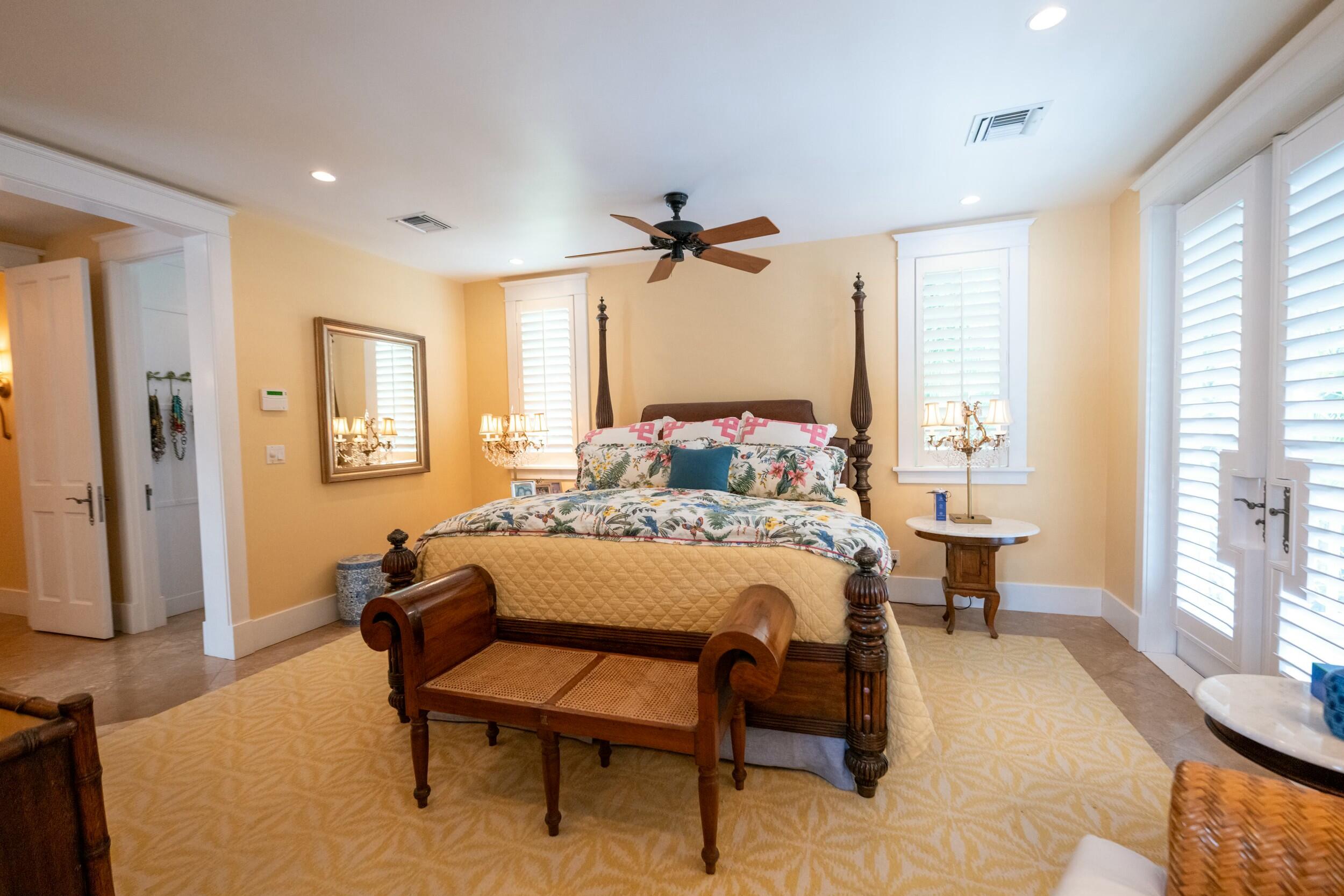 1020 Southard Street