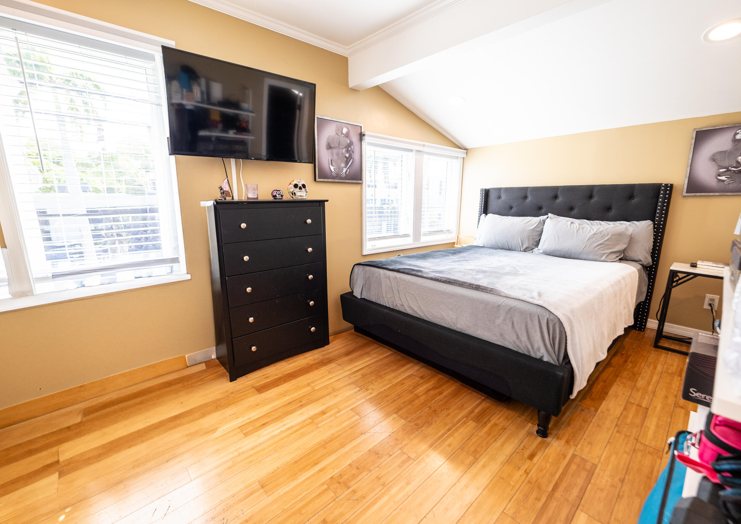 1124 Catherine Street Unit: 201