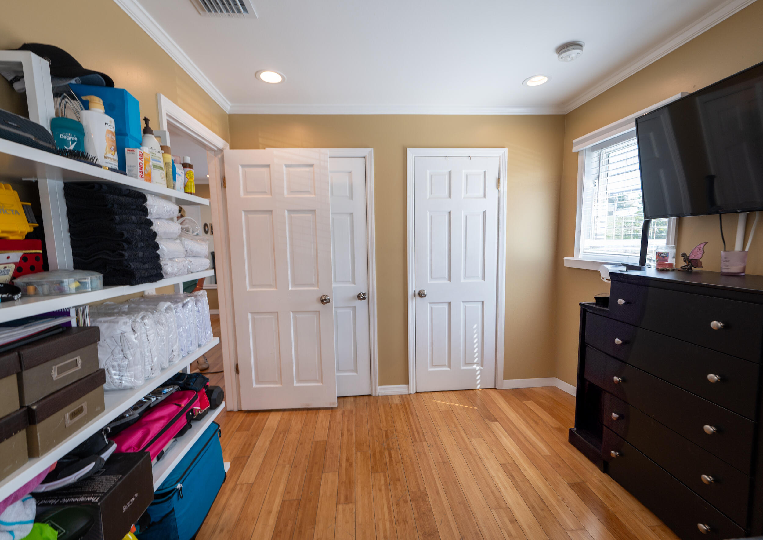 1124 Catherine Street Unit: 201