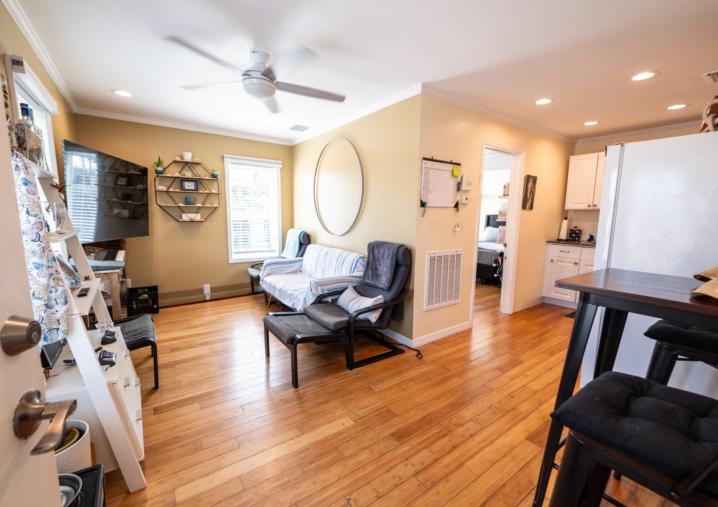 1124 Catherine Street Unit: 201