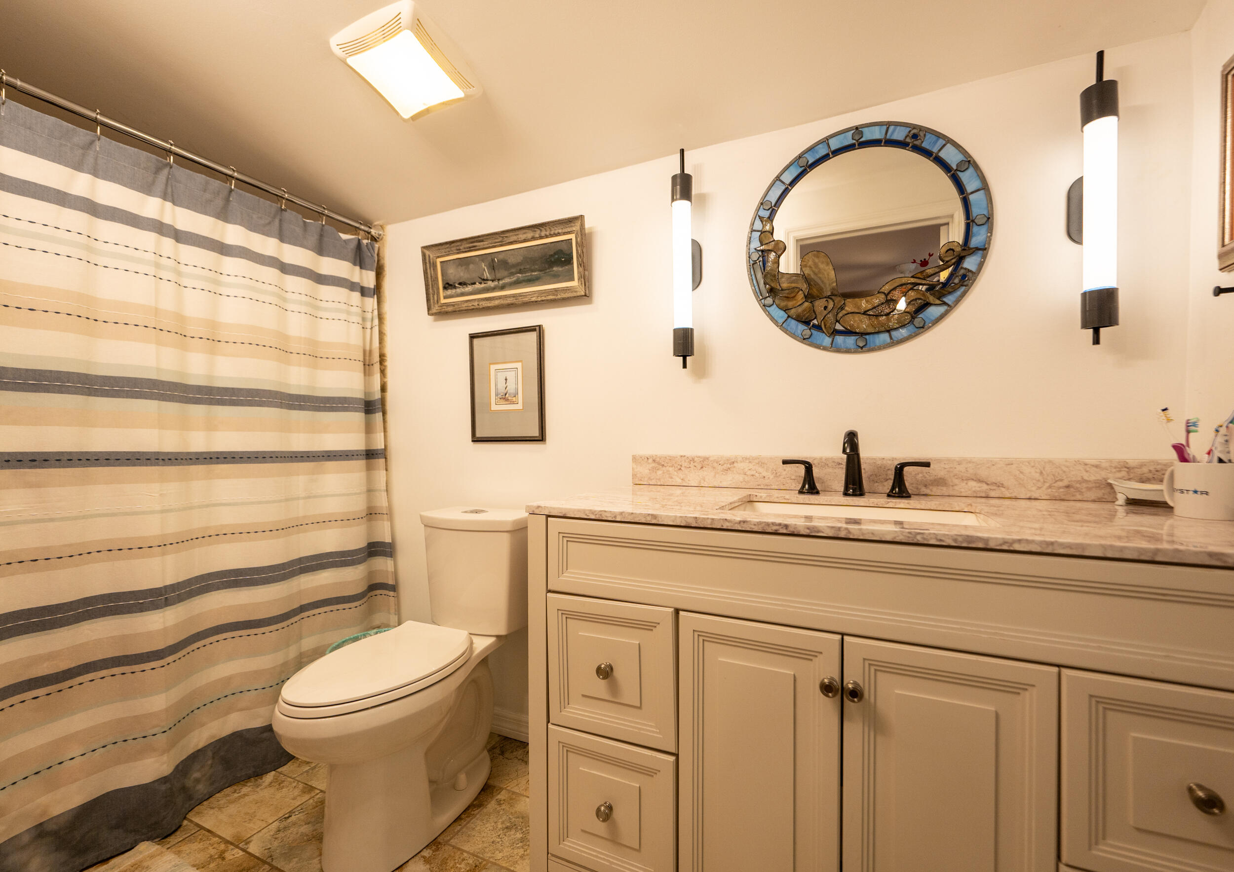 1124 Catherine Street Unit: 202