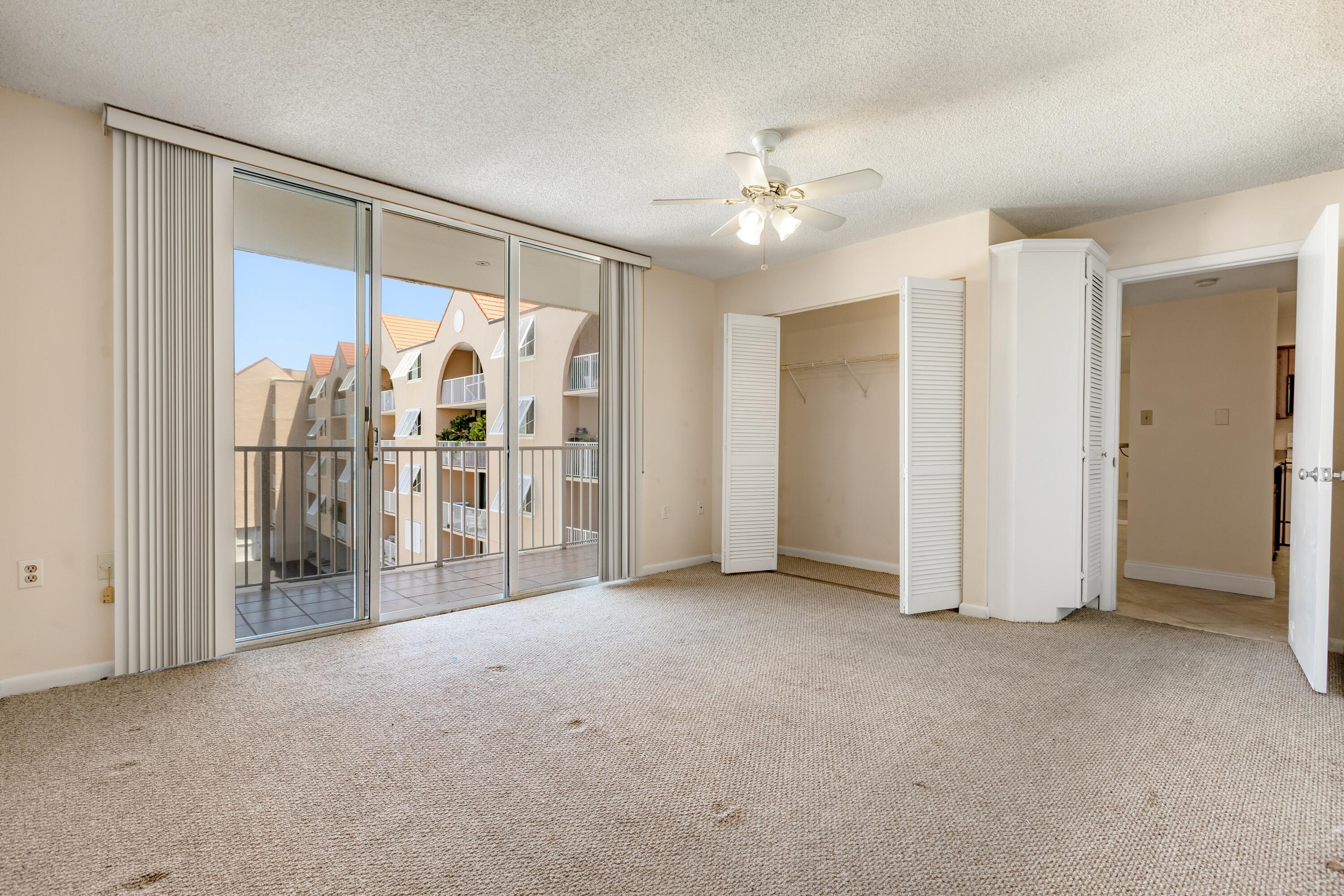 3930 S 3930 Roosevelt Boulevard Unit: N302