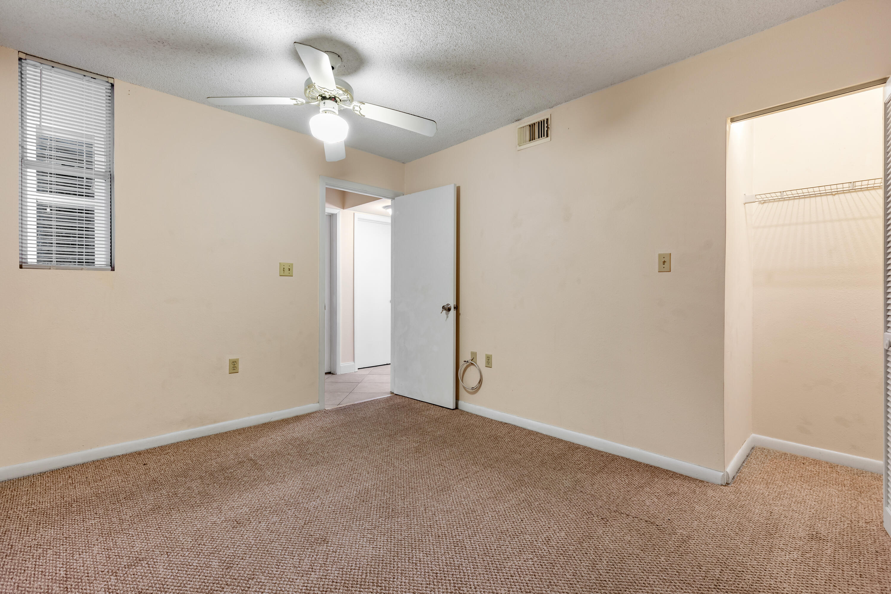 3930 S 3930 Roosevelt Boulevard Unit: N302