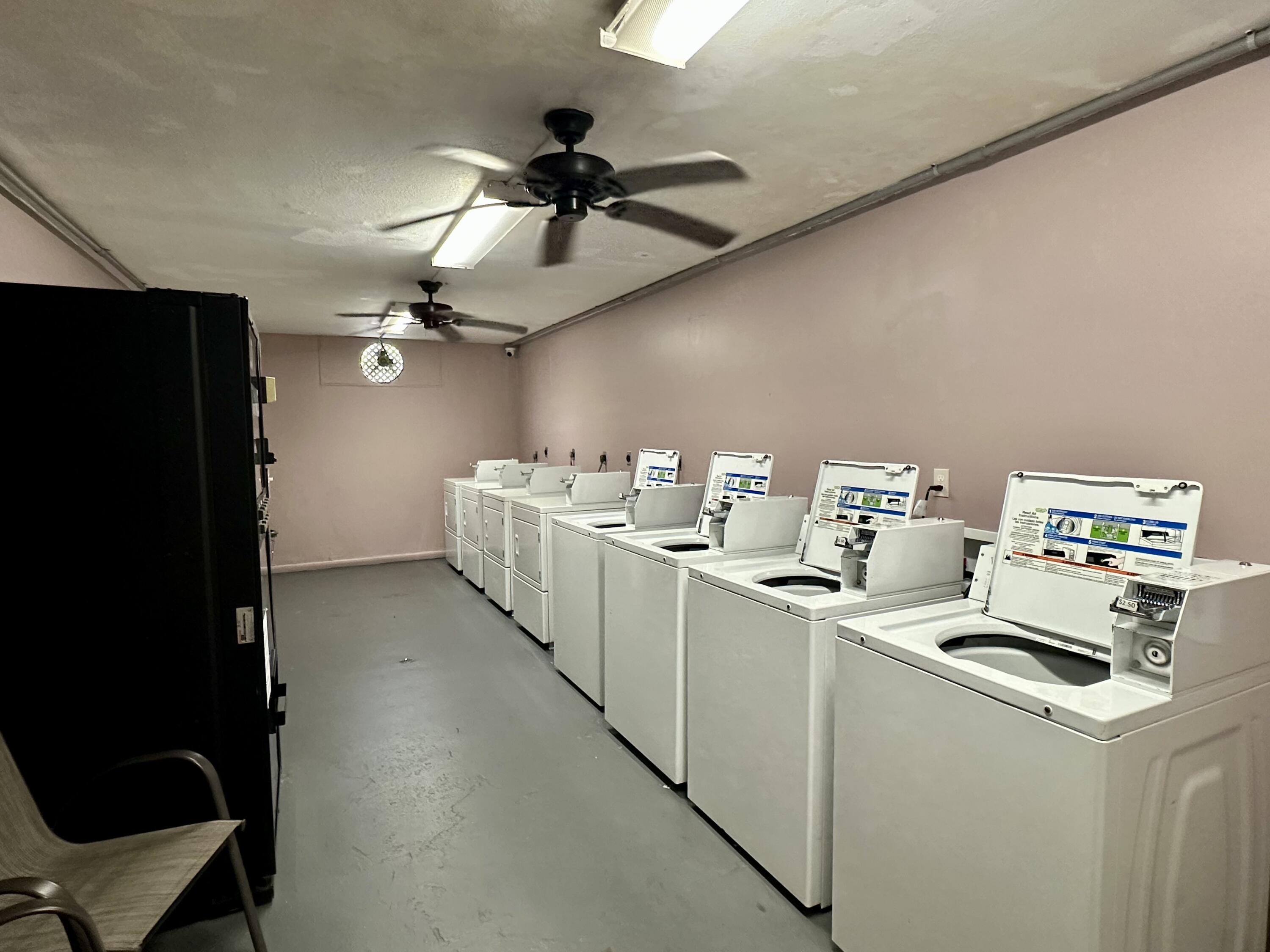 3930 S 3930 Roosevelt Boulevard Unit: S113