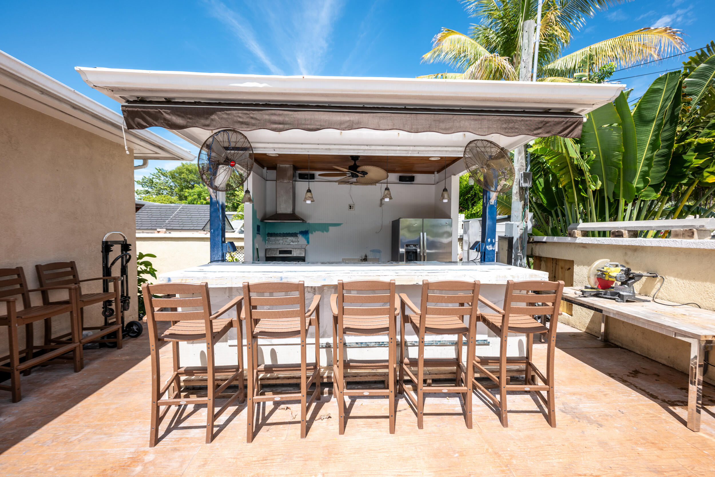 2824 Patterson Avenue