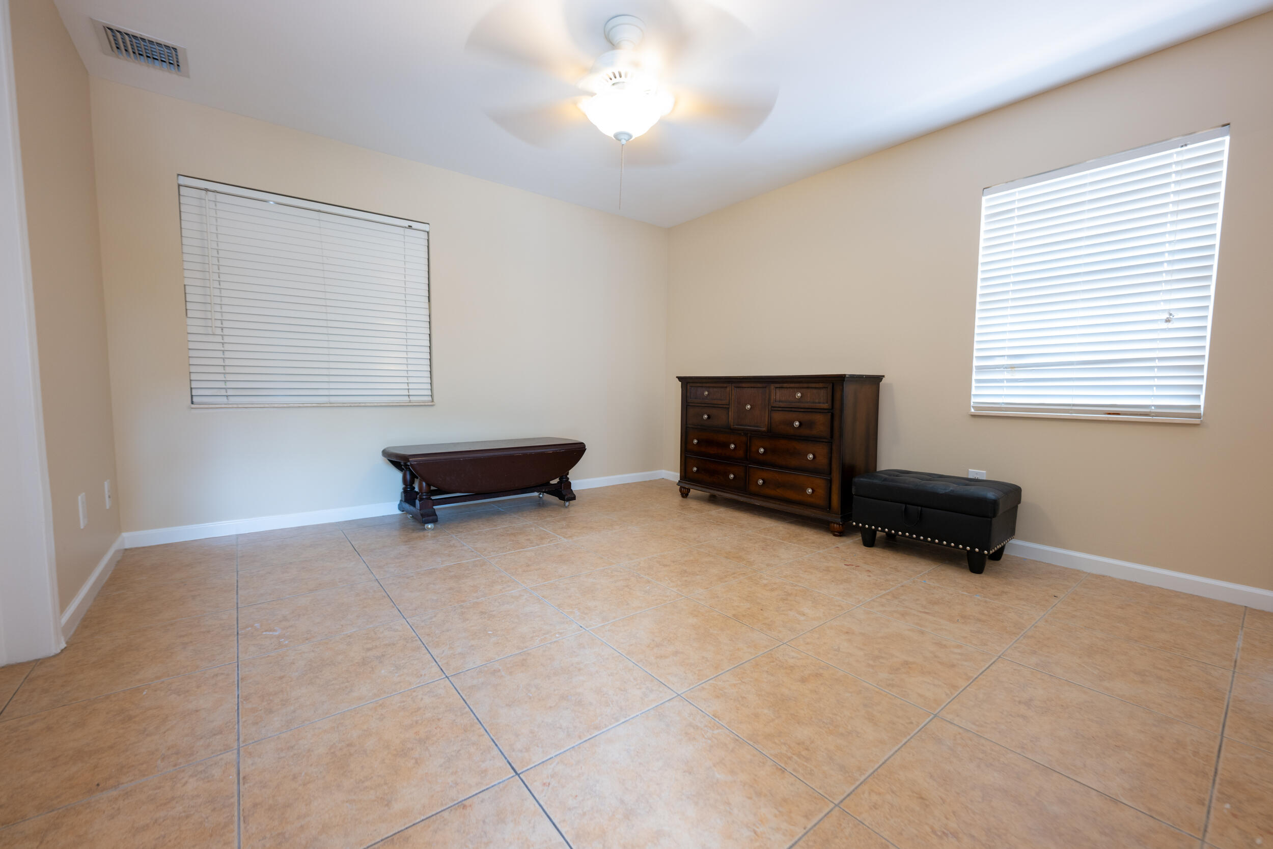 2824 Patterson Avenue