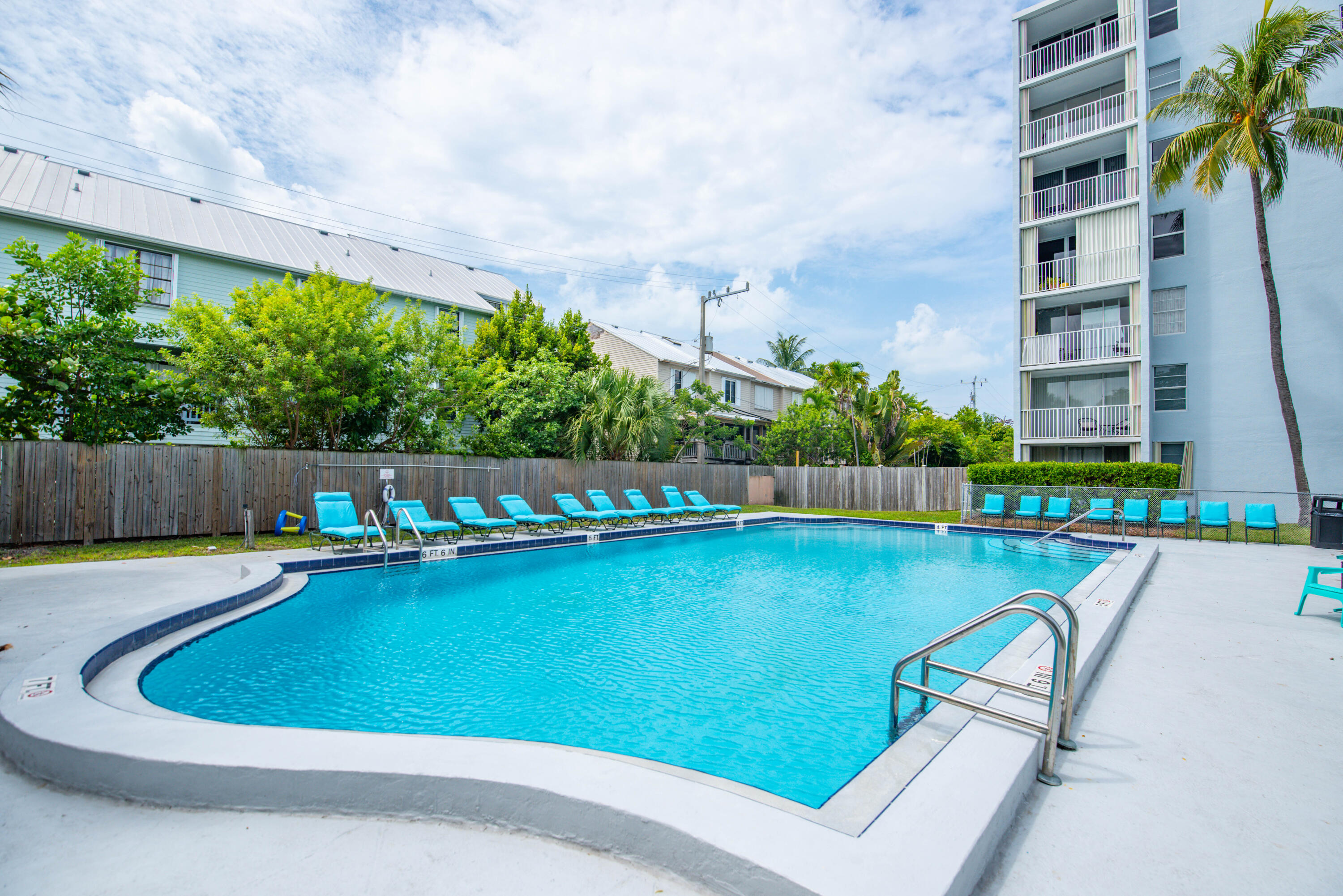 3312 Northside Drive Unit: 611