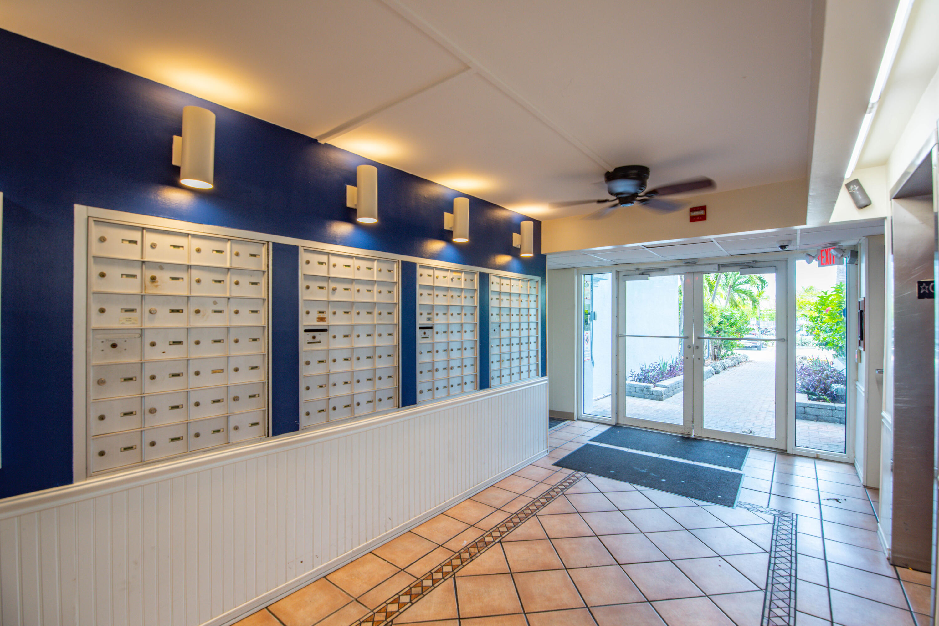 3312 Northside Drive Unit: 611