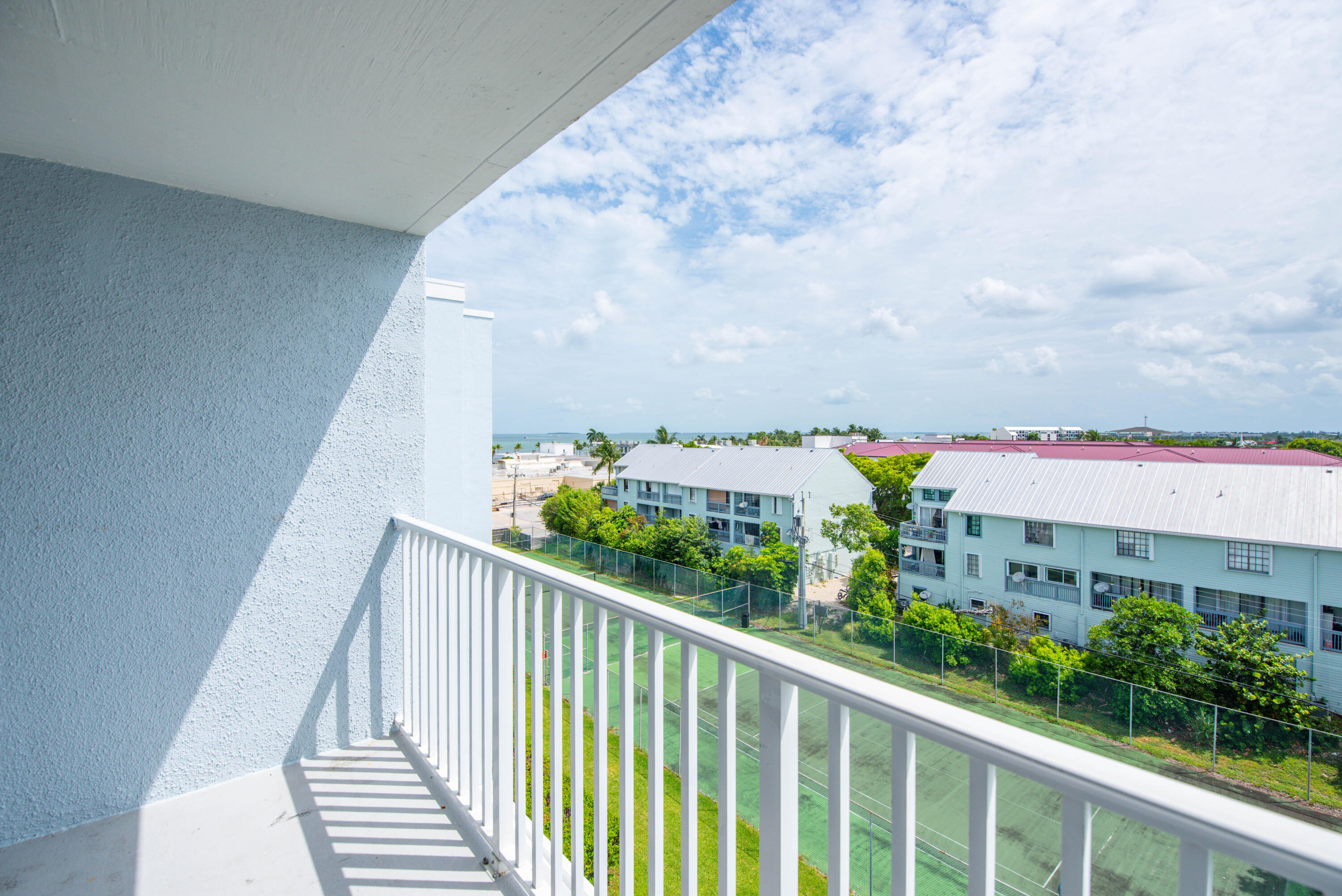 3312 Northside Drive Unit: 611