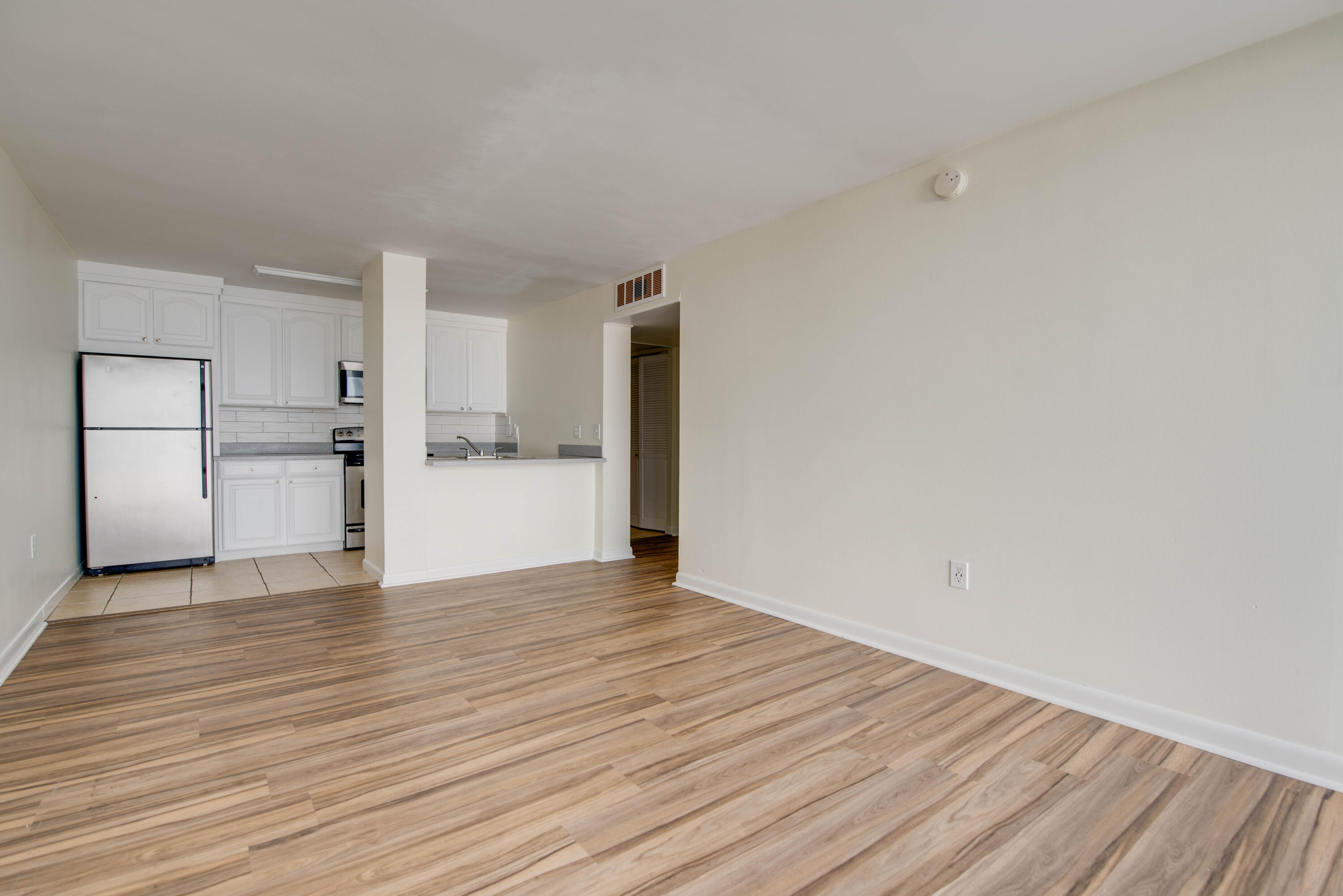 3312 Northside Drive Unit: 611